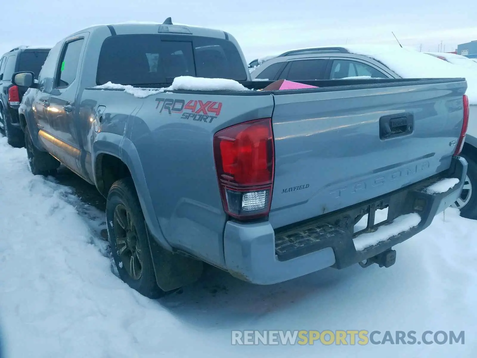 3 fotografías del automóvil dañado 5TFDZ5BN1KX044760 TOYOTA TACOMA DOU 2019