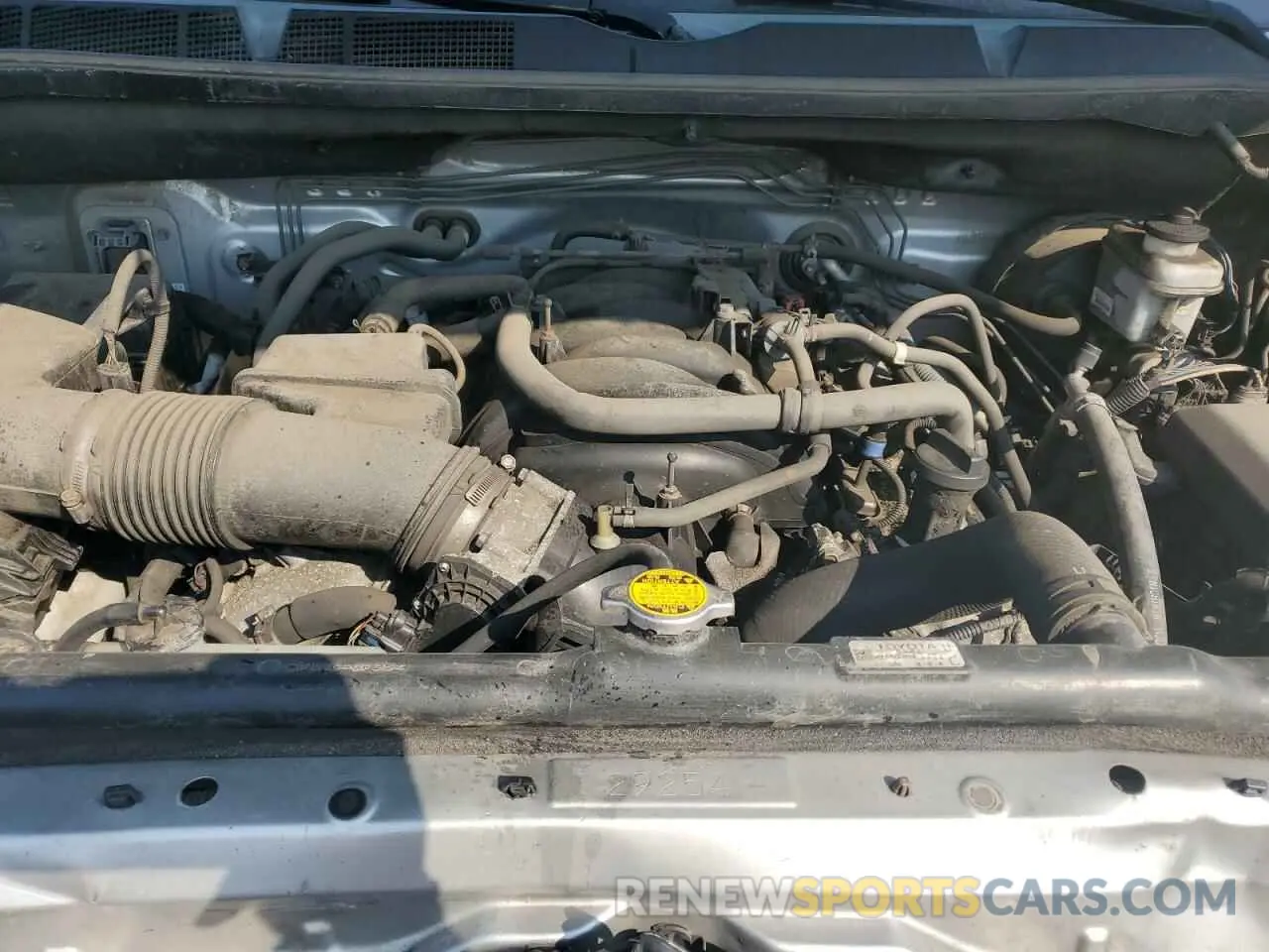 11 fotografías del automóvil dañado 5TFHY5F13EX371516 TOYOTA TUNDRA 2014