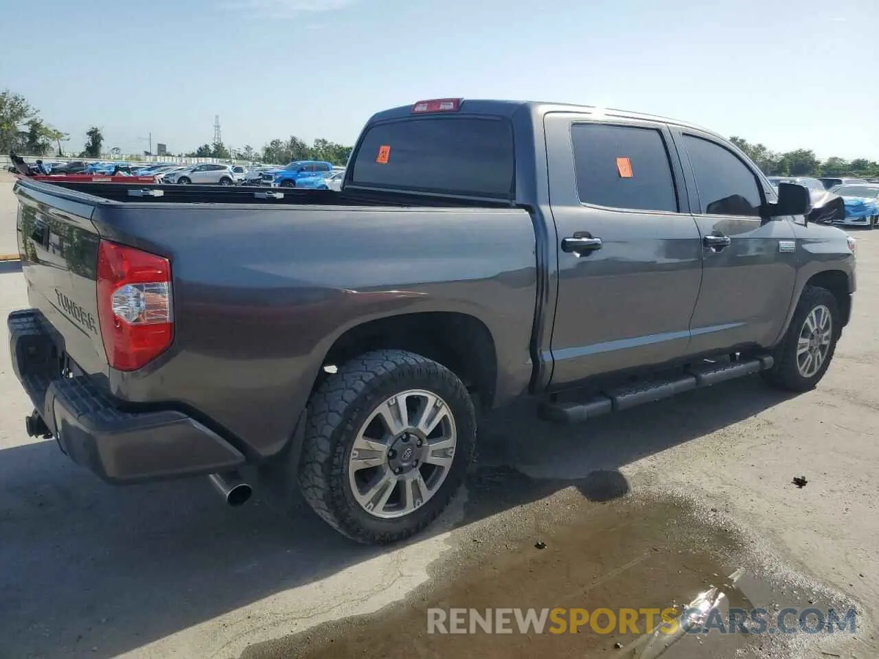 3 fotografías del automóvil dañado 5TFGY5F10FX183274 TOYOTA TUNDRA 2015