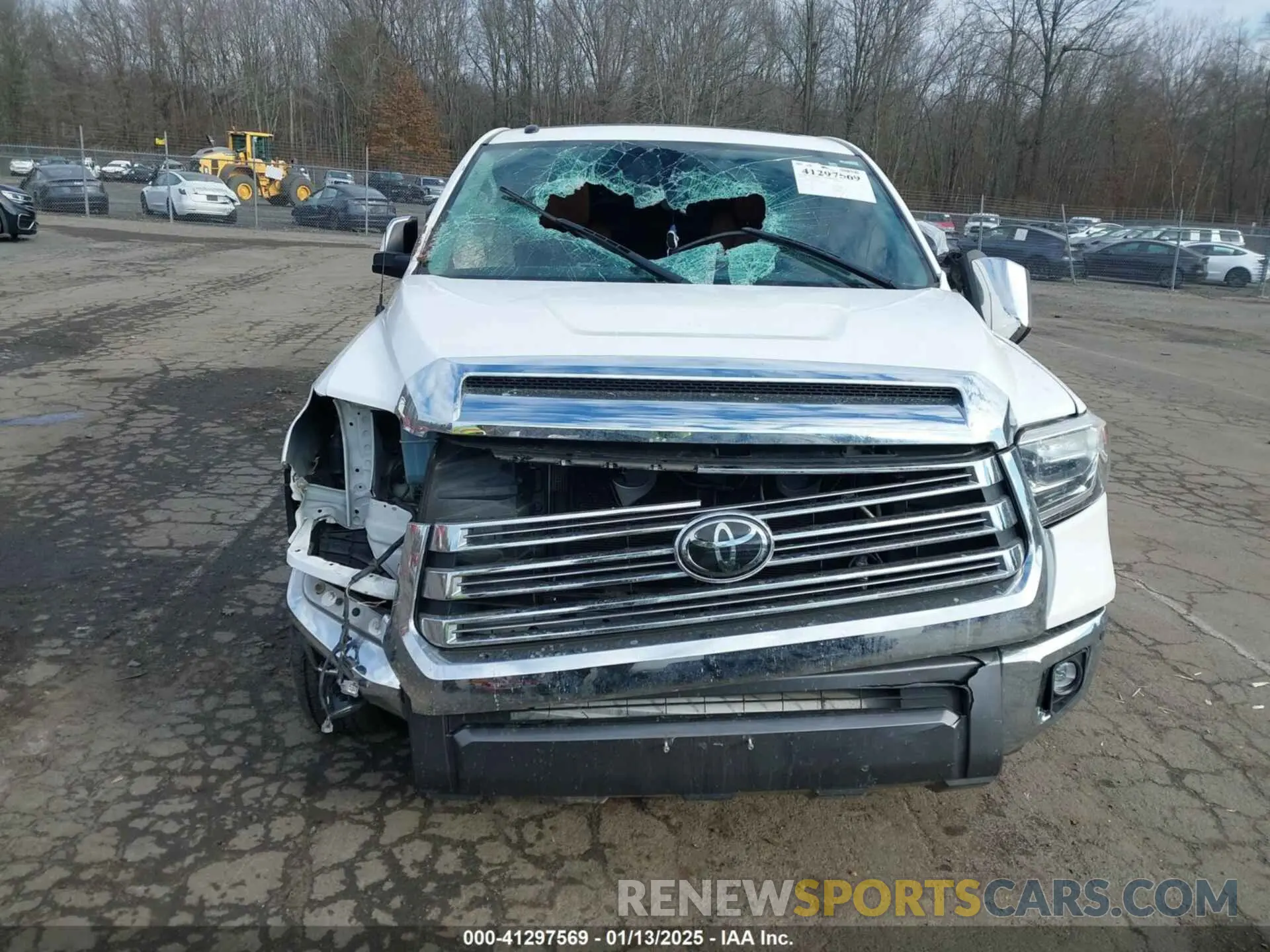 6 fotografías del automóvil dañado 5TFAY5F13KX841010 TOYOTA TUNDRA 2019