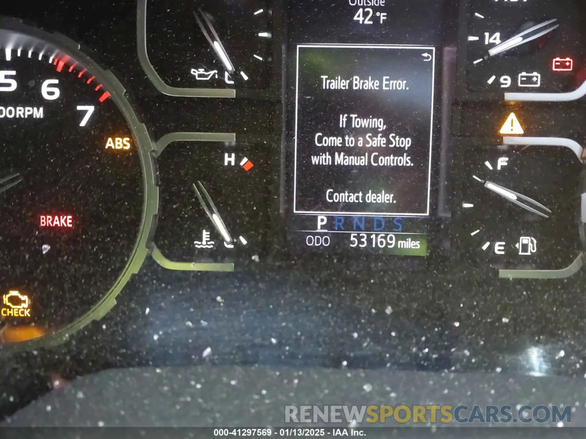 7 fotografías del automóvil dañado 5TFAY5F13KX841010 TOYOTA TUNDRA 2019