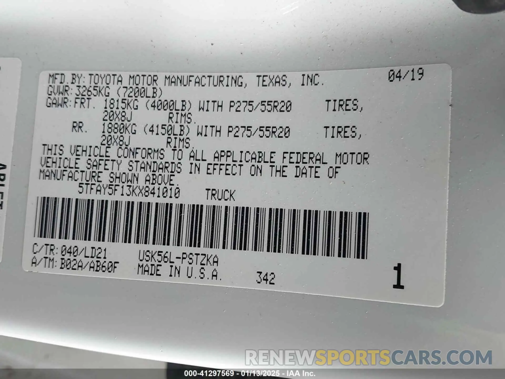 9 fotografías del automóvil dañado 5TFAY5F13KX841010 TOYOTA TUNDRA 2019