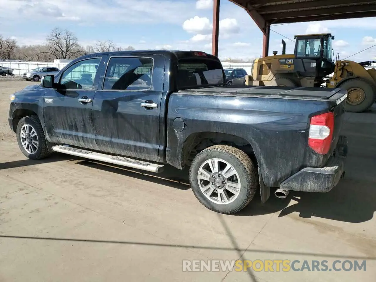 2 fotografías del automóvil dañado 5TFAY5F15KX850694 TOYOTA TUNDRA 2019
