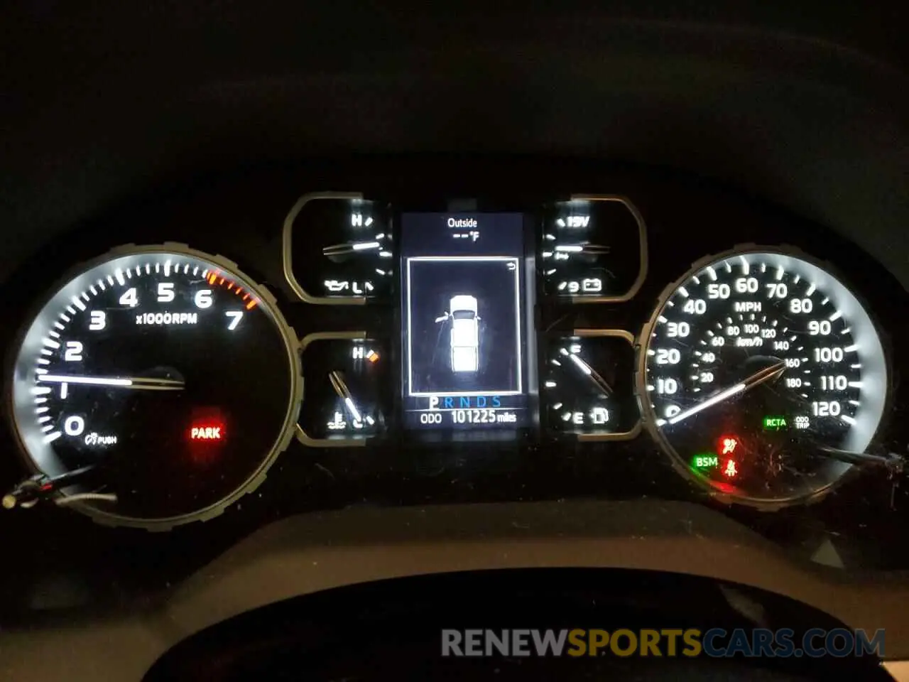 9 fotografías del automóvil dañado 5TFAY5F16KX793261 TOYOTA TUNDRA 2019
