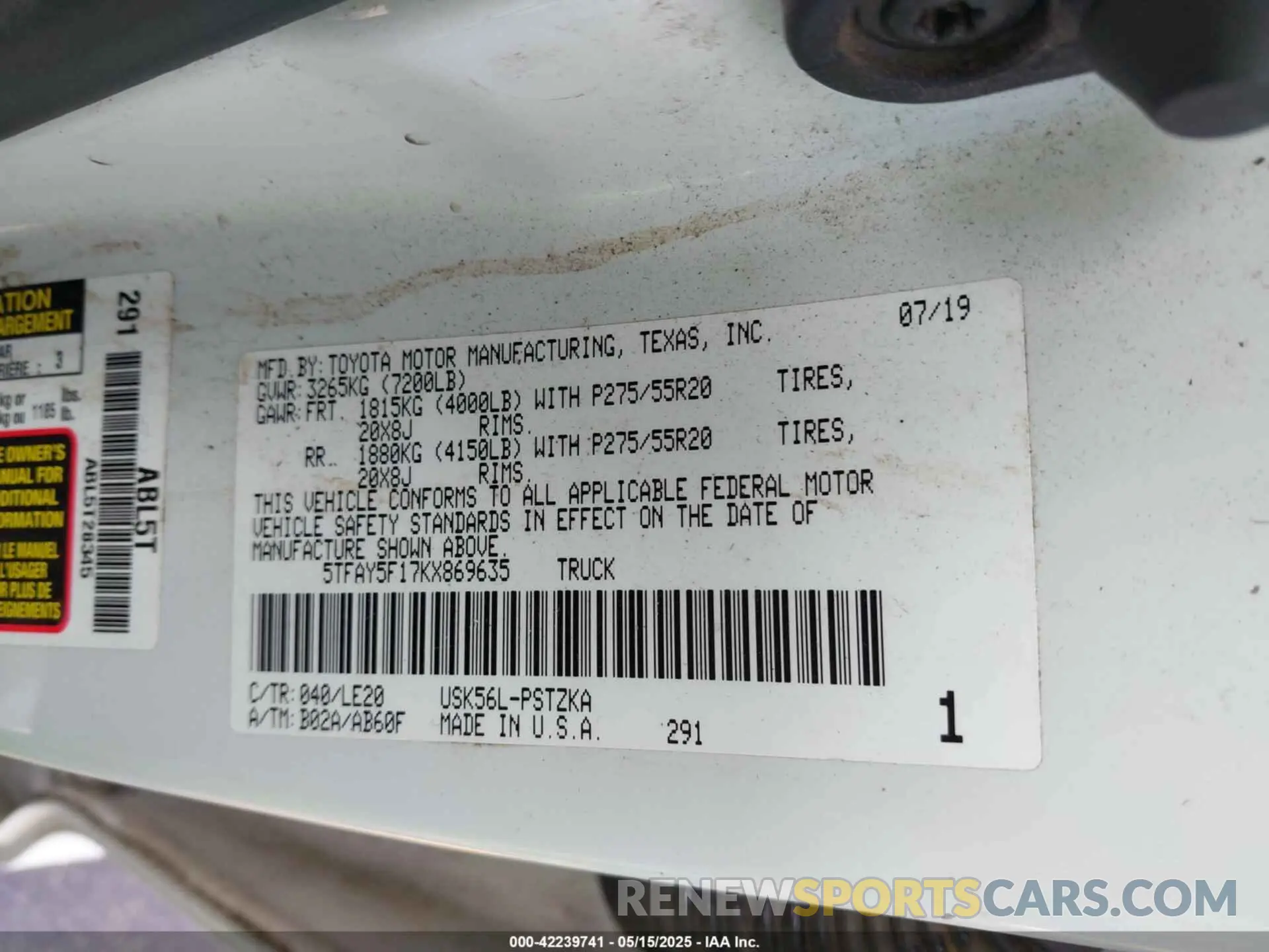 9 fotografías del automóvil dañado 5TFAY5F17KX869635 TOYOTA TUNDRA 2019