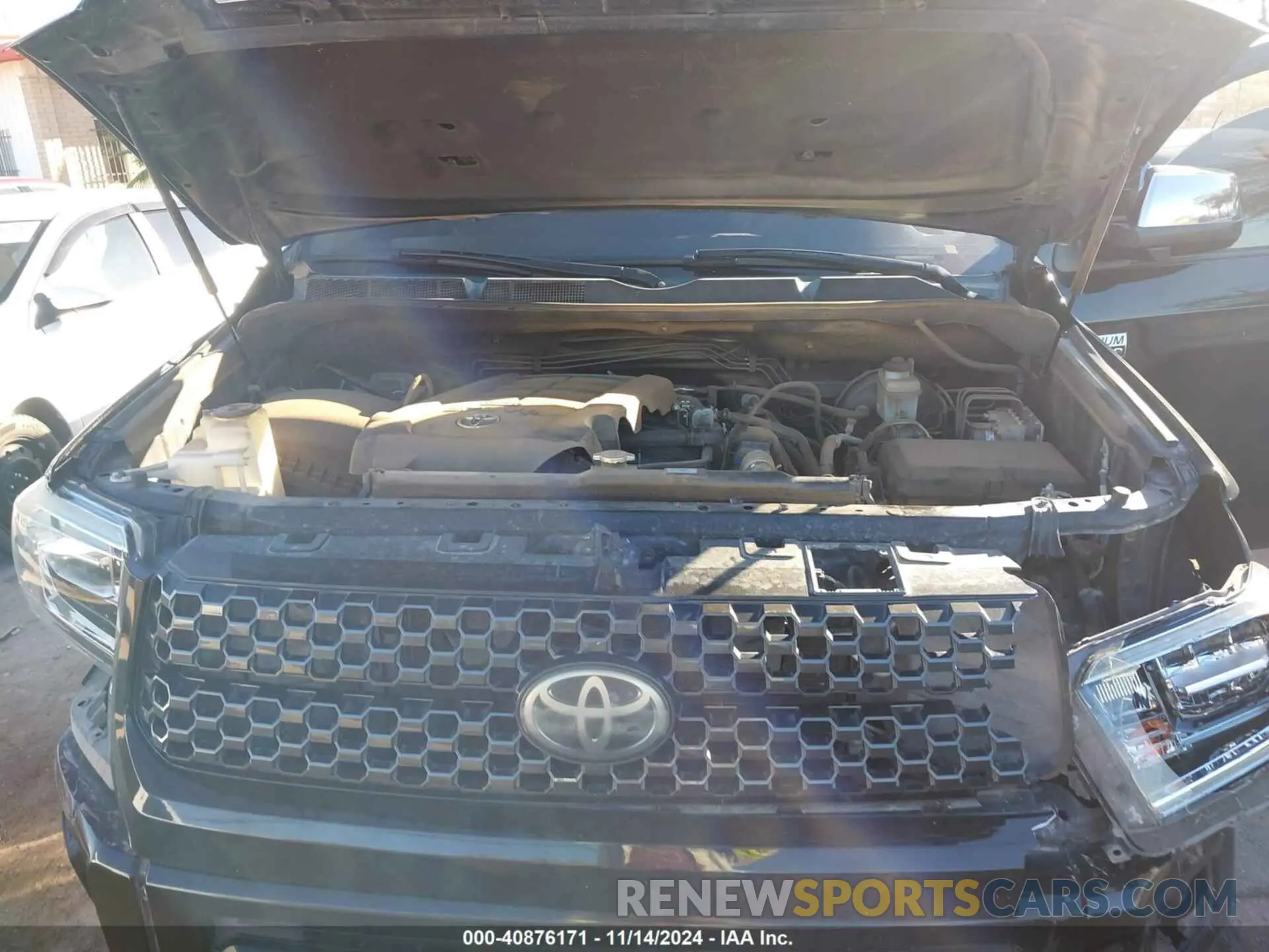 10 fotografías del automóvil dañado 5TFAY5F18KX804194 TOYOTA TUNDRA 2019