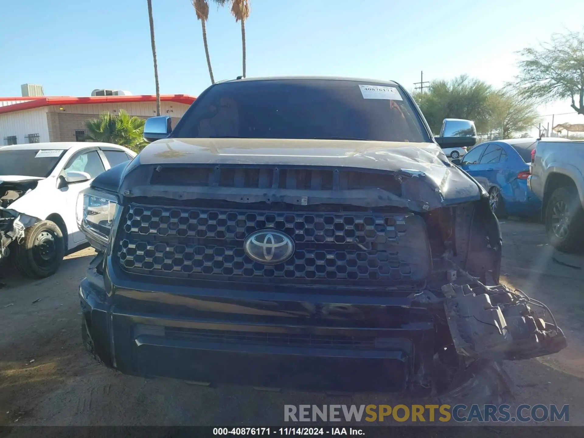 13 fotografías del automóvil dañado 5TFAY5F18KX804194 TOYOTA TUNDRA 2019
