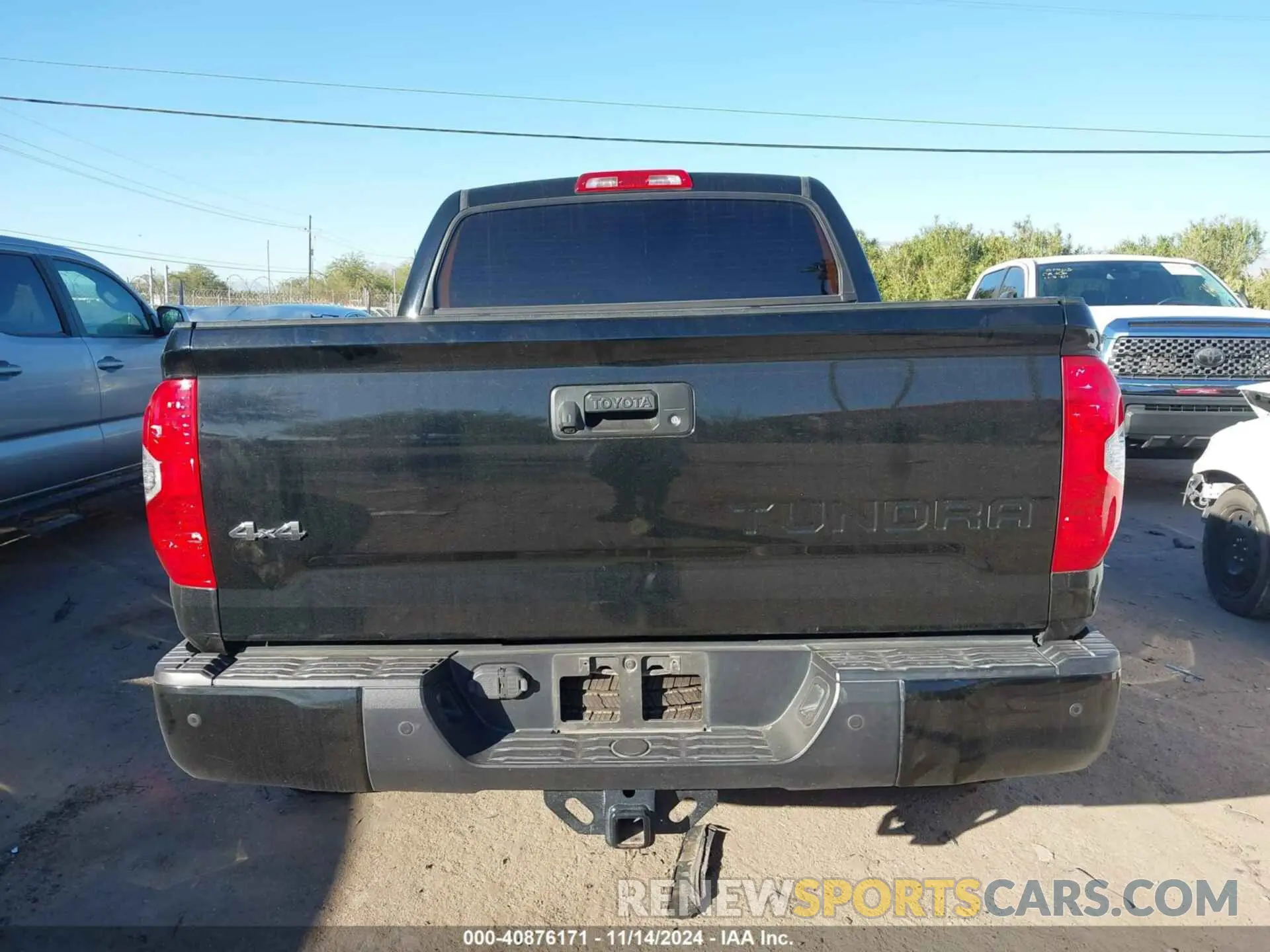17 fotografías del automóvil dañado 5TFAY5F18KX804194 TOYOTA TUNDRA 2019