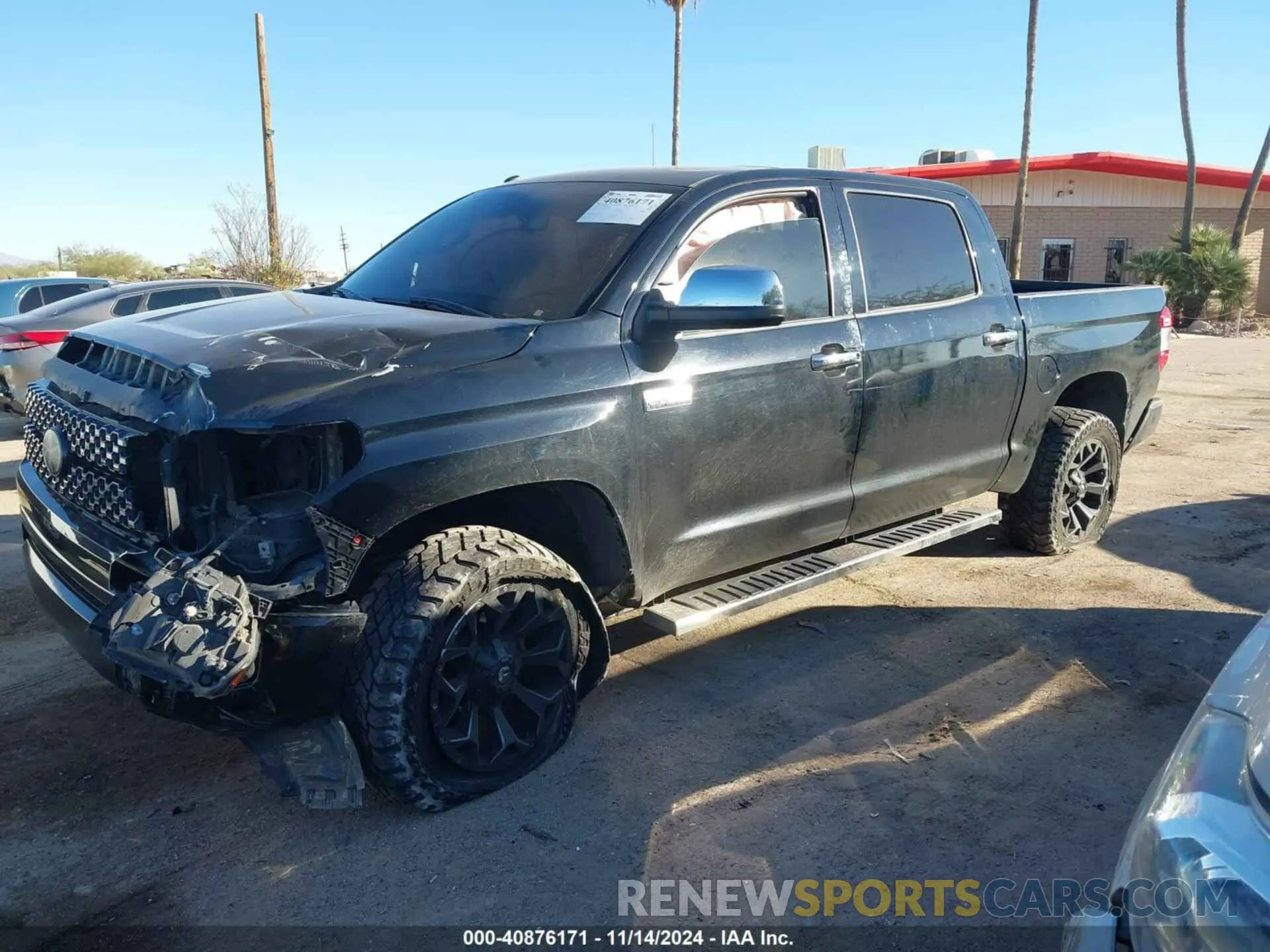 2 fotografías del automóvil dañado 5TFAY5F18KX804194 TOYOTA TUNDRA 2019