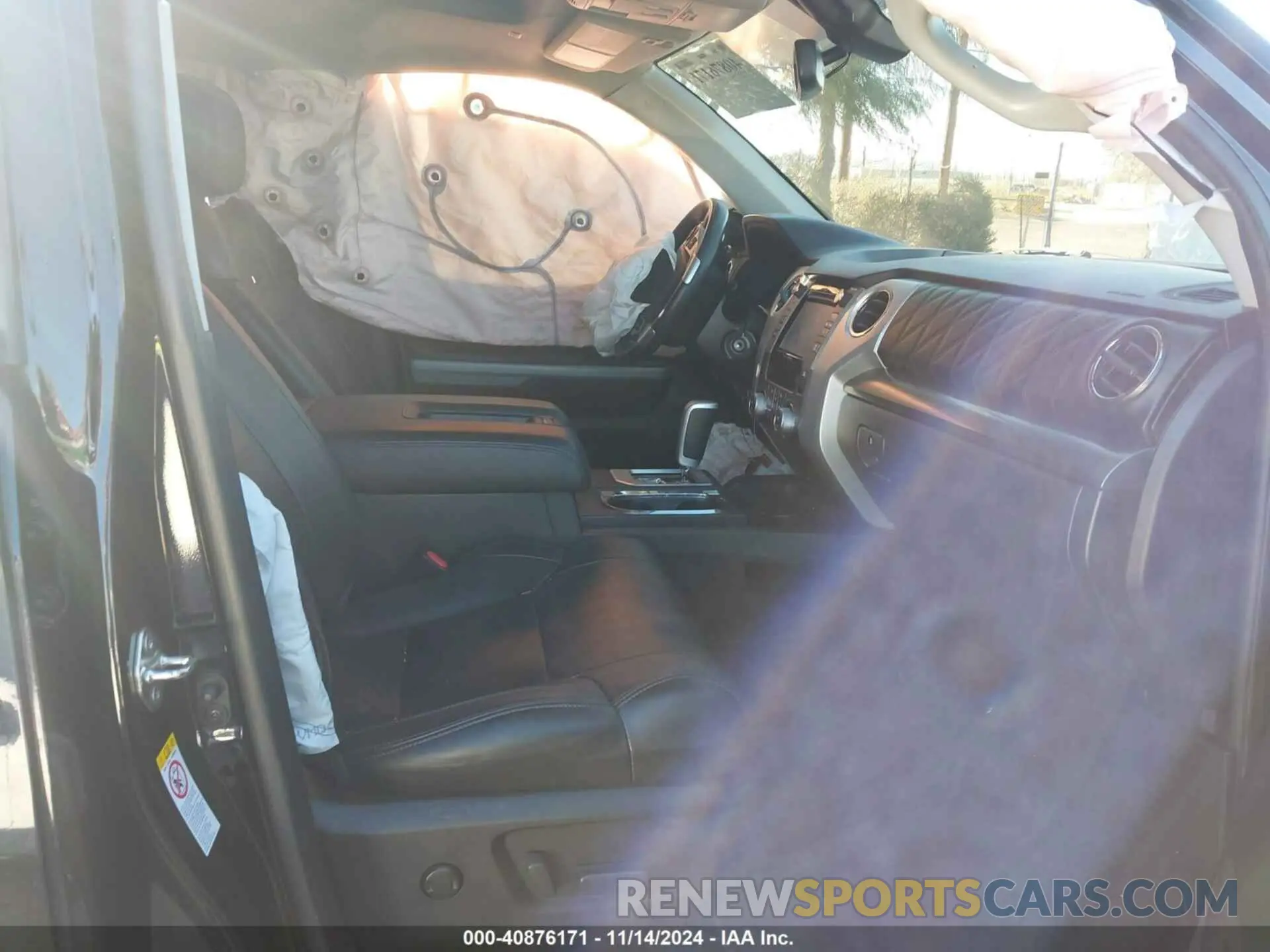 5 fotografías del automóvil dañado 5TFAY5F18KX804194 TOYOTA TUNDRA 2019