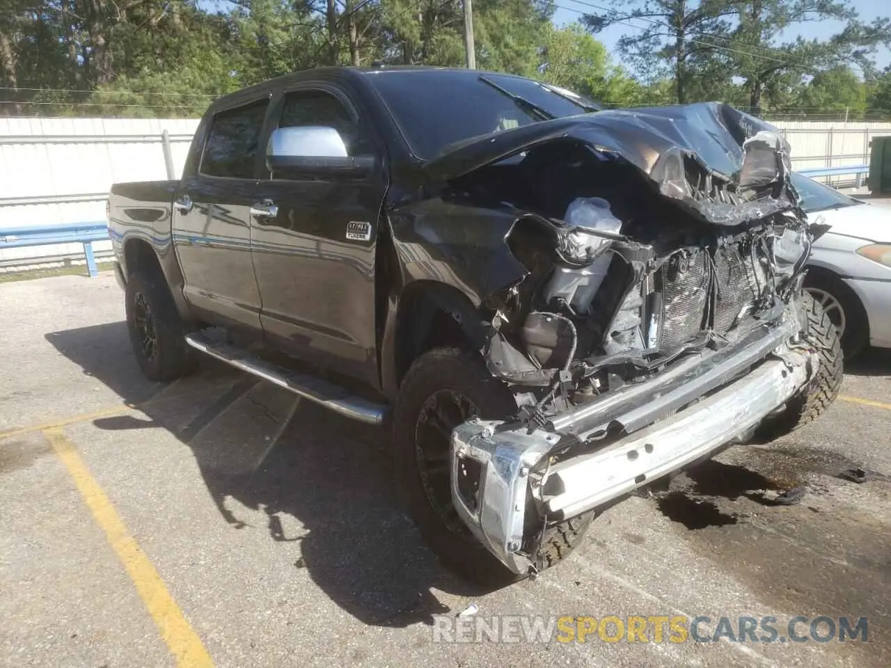 1 fotografías del automóvil dañado 5TFAY5F19KX838094 TOYOTA TUNDRA 2019
