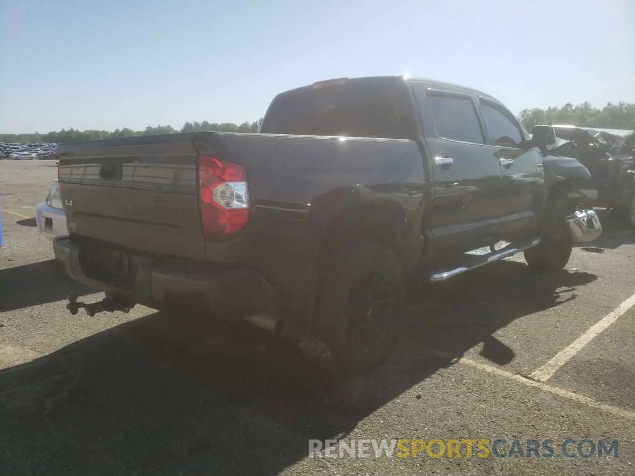 4 fotografías del automóvil dañado 5TFAY5F19KX838094 TOYOTA TUNDRA 2019