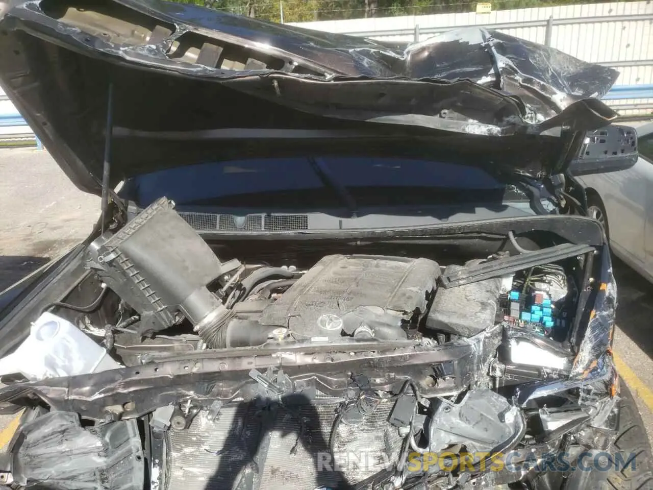 7 fotografías del automóvil dañado 5TFAY5F19KX838094 TOYOTA TUNDRA 2019