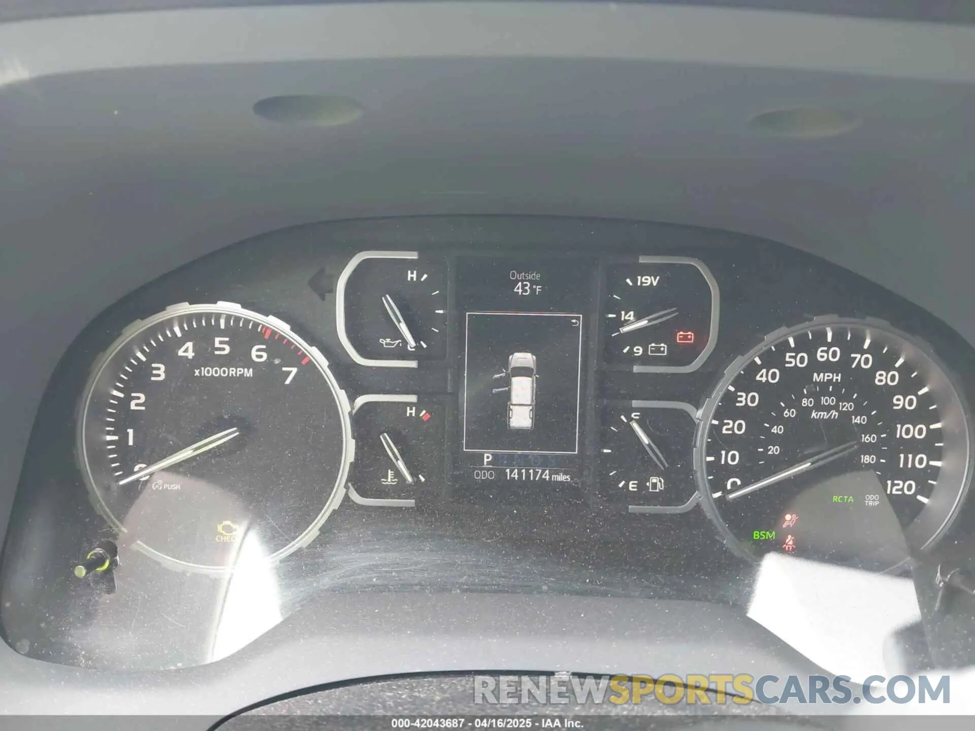 7 fotografías del automóvil dañado 5TFBY5F13KX799779 TOYOTA TUNDRA 2019