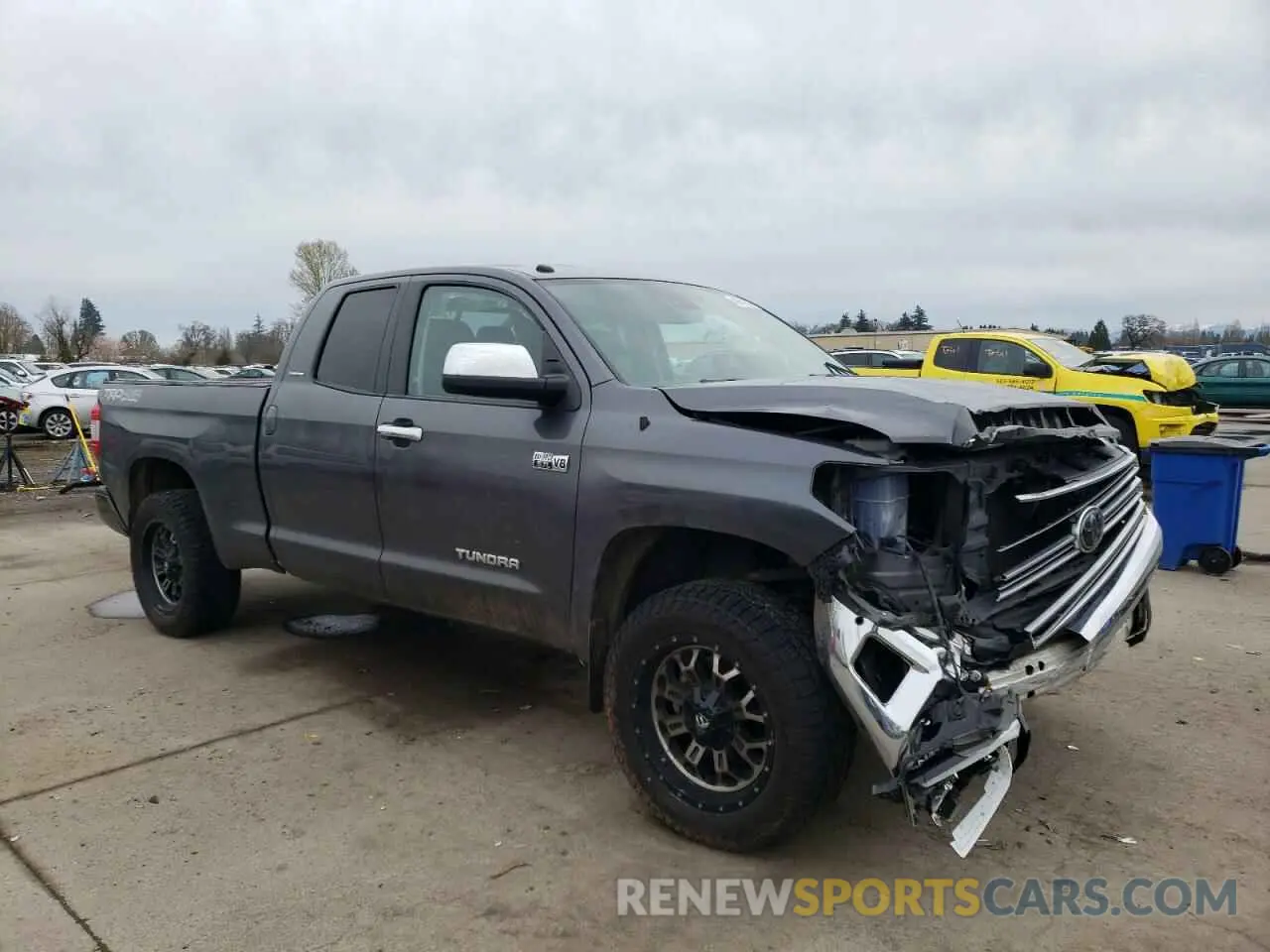 4 fotografías del automóvil dañado 5TFBY5F17KX864939 TOYOTA TUNDRA 2019