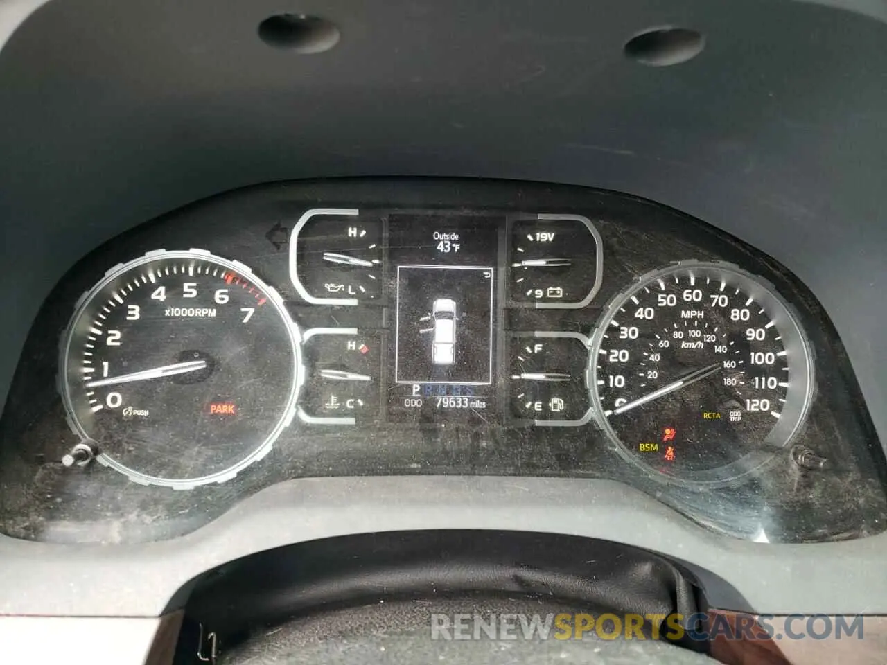 9 fotografías del automóvil dañado 5TFBY5F17KX864939 TOYOTA TUNDRA 2019