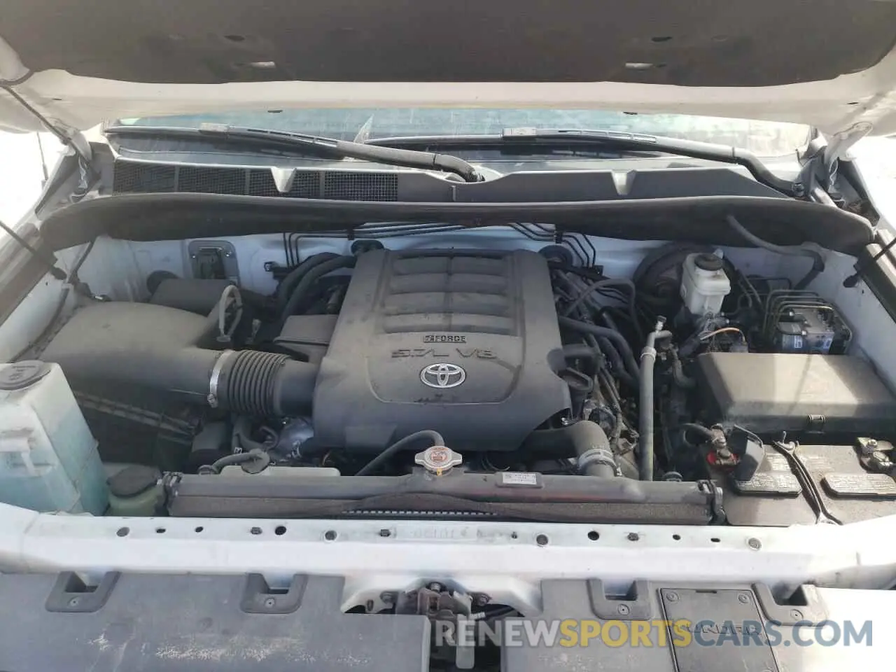 7 fotografías del automóvil dañado 5TFDW5F12KX859047 TOYOTA TUNDRA 2019