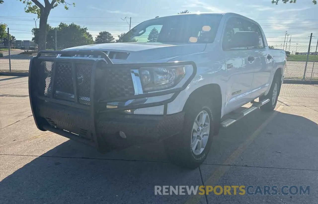 2 fotografías del automóvil dañado 5TFDW5F13KX795570 TOYOTA TUNDRA 2019