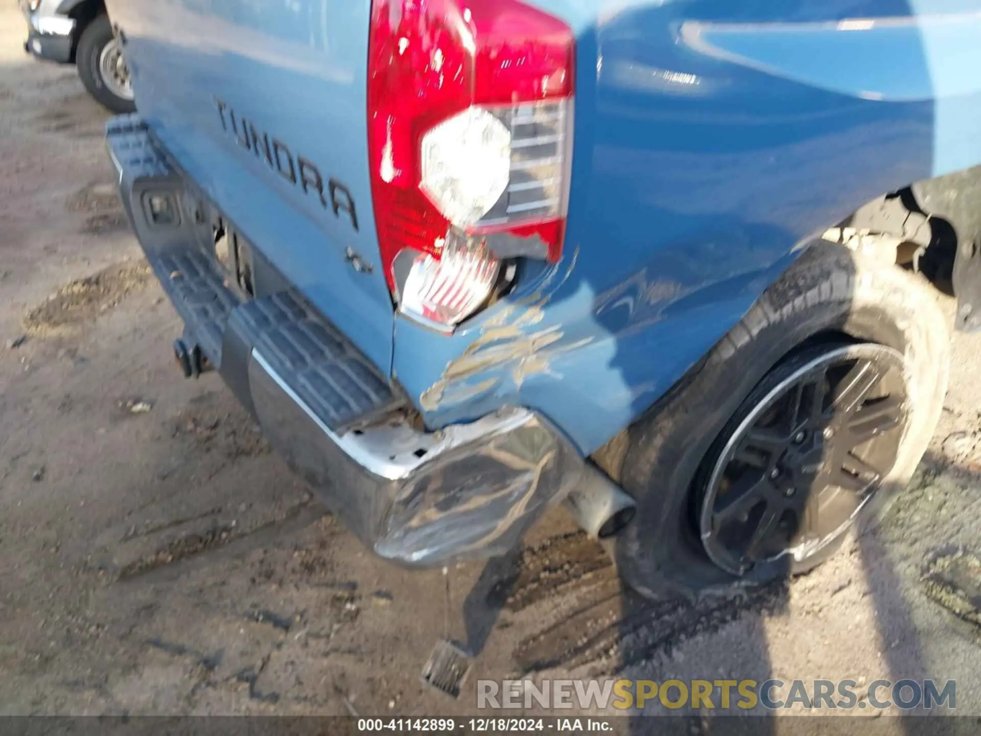 22 fotografías del automóvil dañado 5TFDW5F14KX790149 TOYOTA TUNDRA 2019
