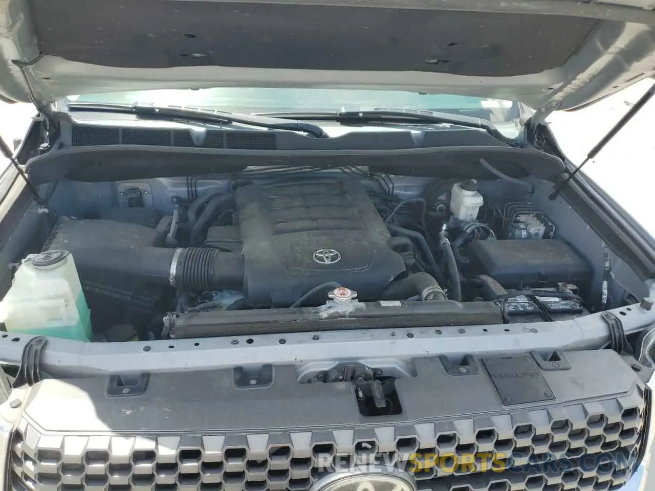 11 fotografías del automóvil dañado 5TFDW5F17KX803492 TOYOTA TUNDRA 2019