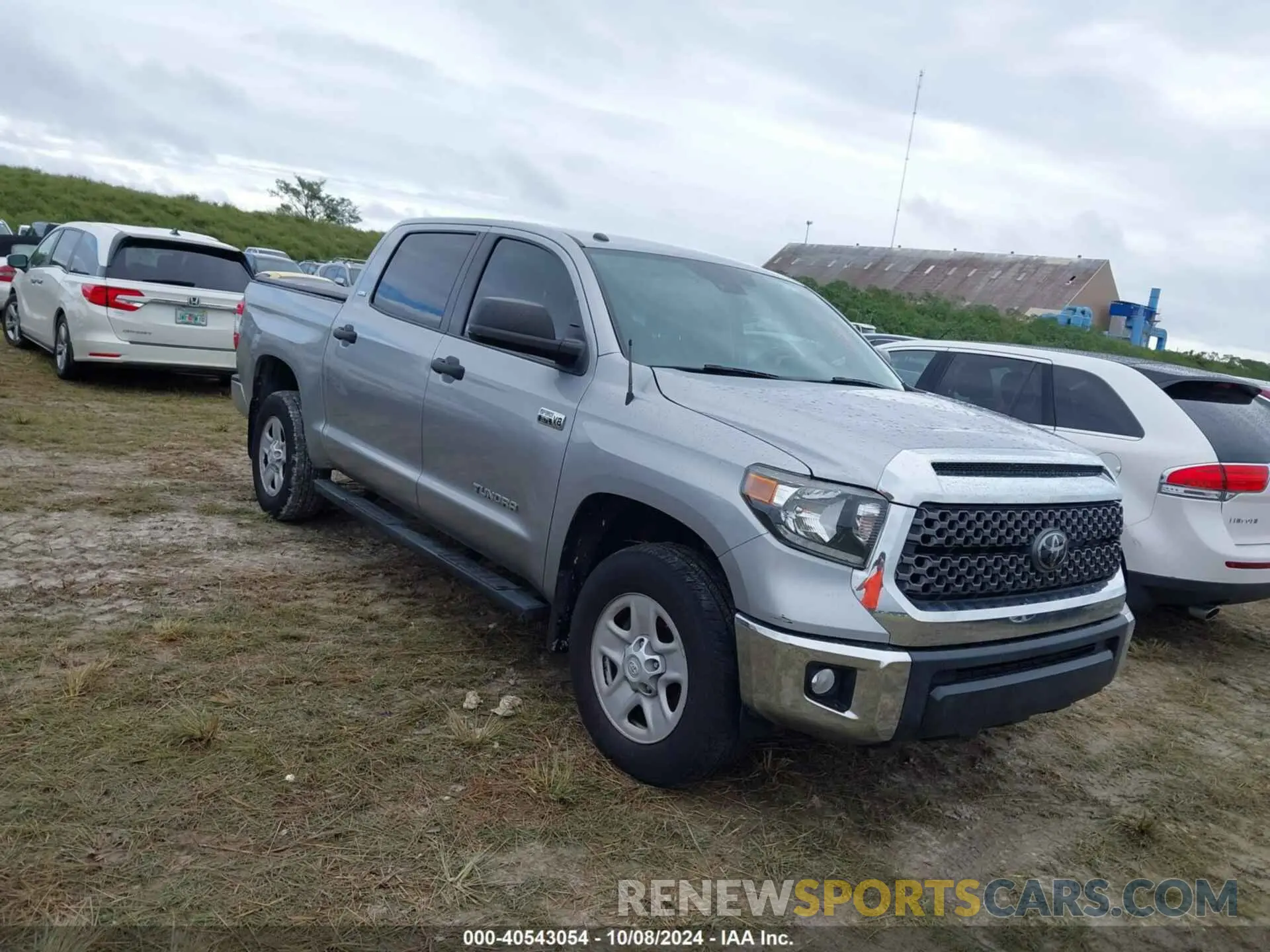 1 fotografías del automóvil dañado 5TFDW5F17KX815951 TOYOTA TUNDRA 2019