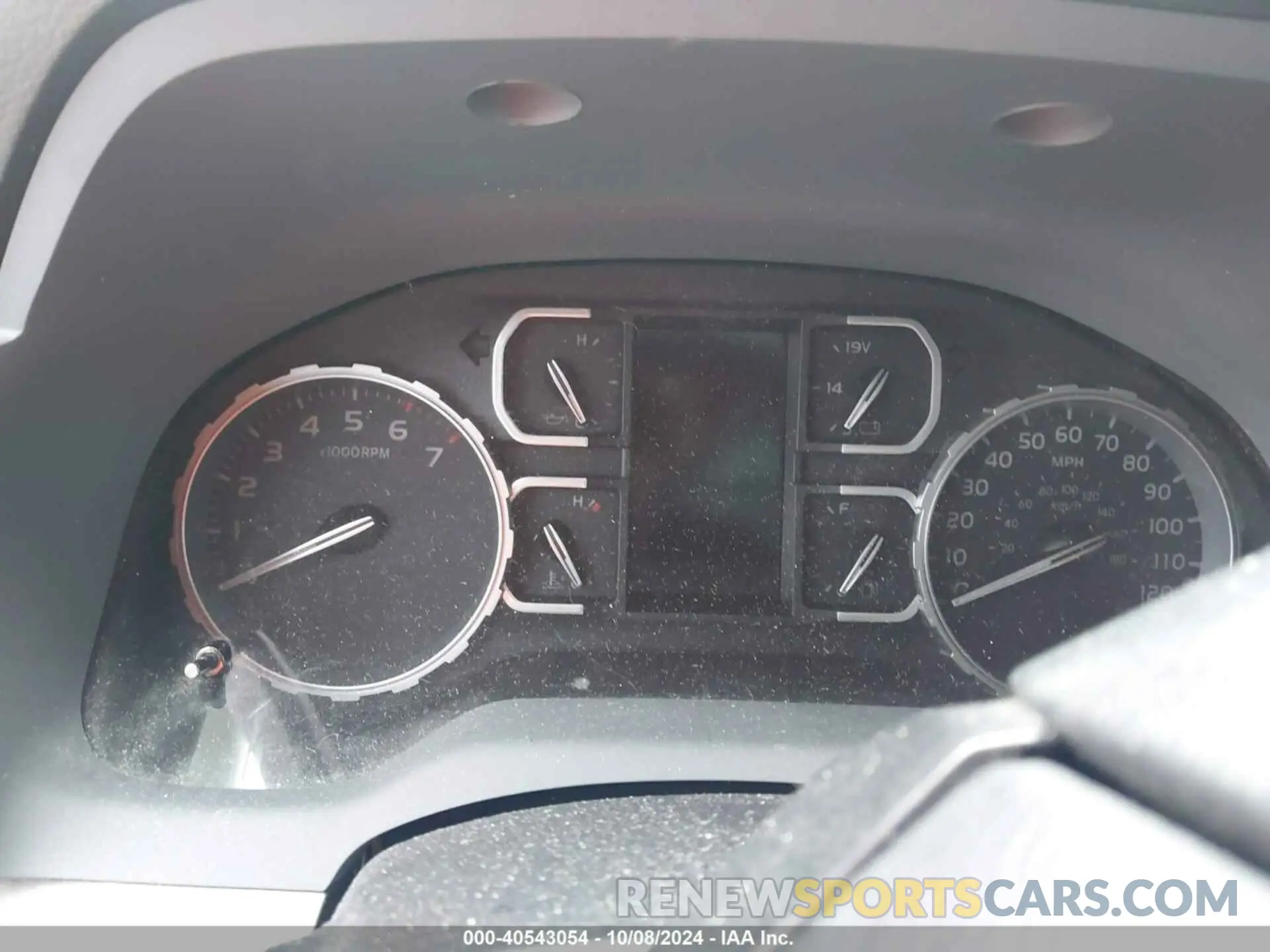 7 fotografías del automóvil dañado 5TFDW5F17KX815951 TOYOTA TUNDRA 2019