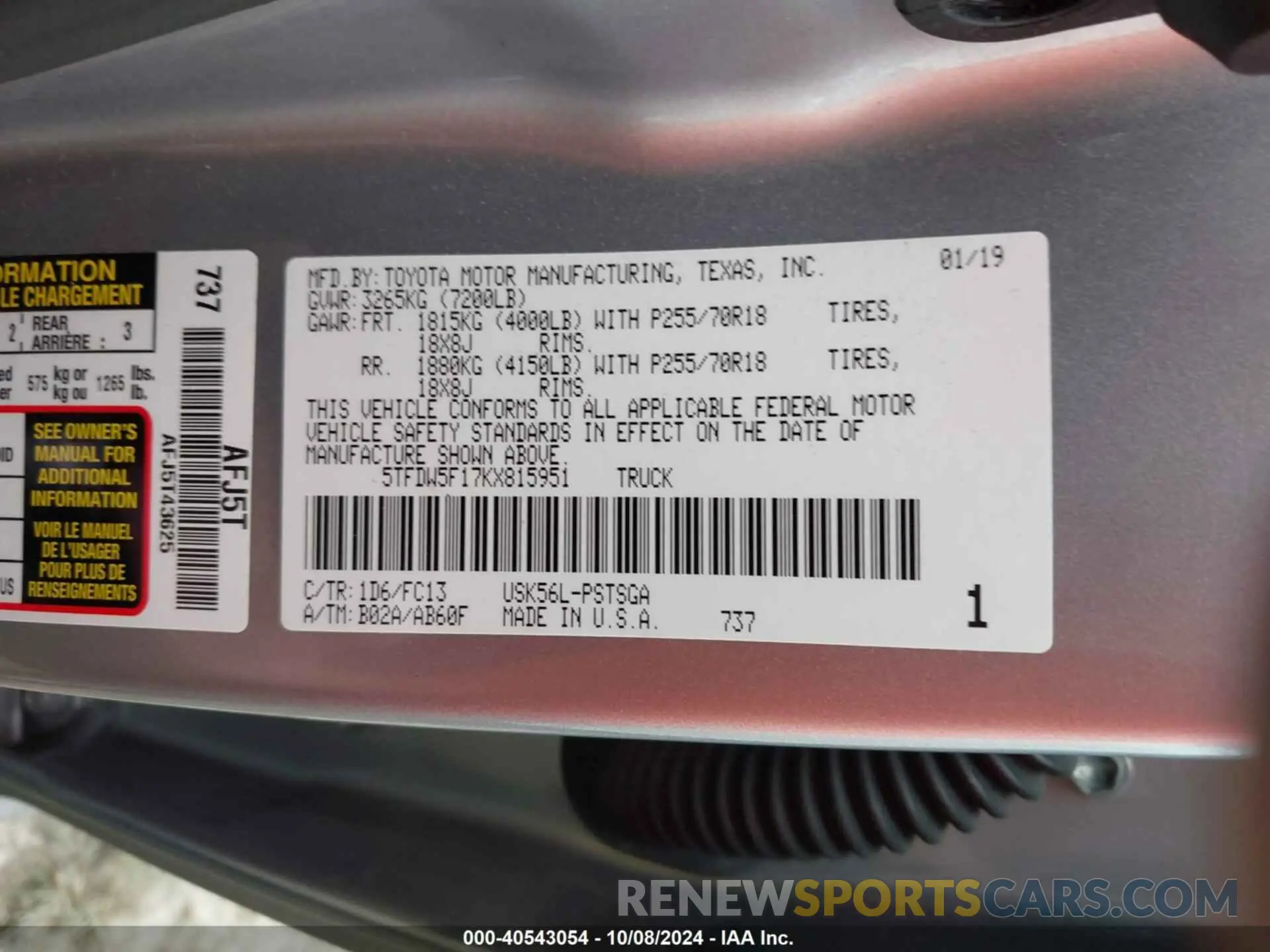 9 fotografías del automóvil dañado 5TFDW5F17KX815951 TOYOTA TUNDRA 2019