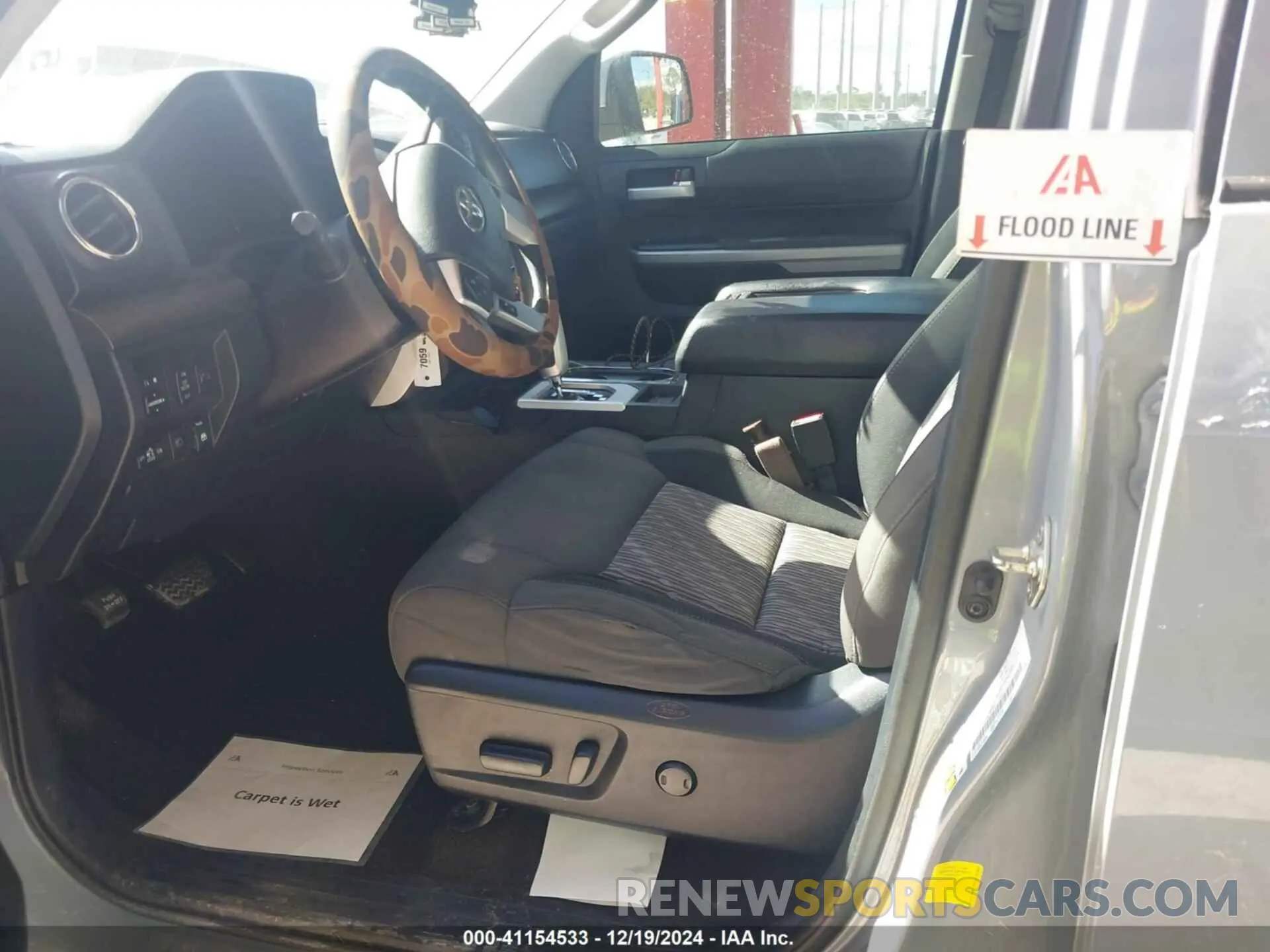 6 fotografías del automóvil dañado 5TFDW5F18KX787366 TOYOTA TUNDRA 2019