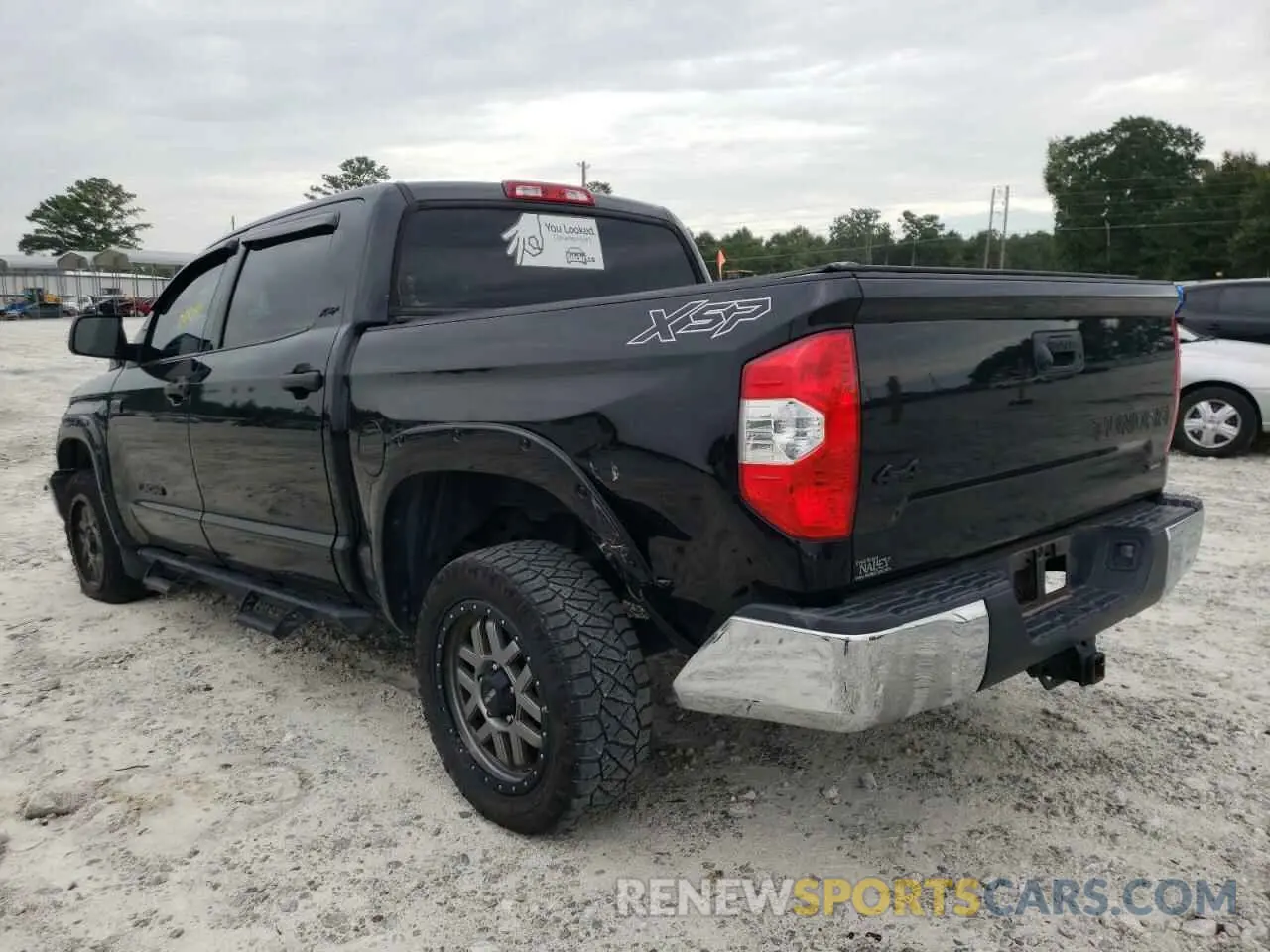 3 fotografías del automóvil dañado 5TFDW5F19KX832220 TOYOTA TUNDRA 2019