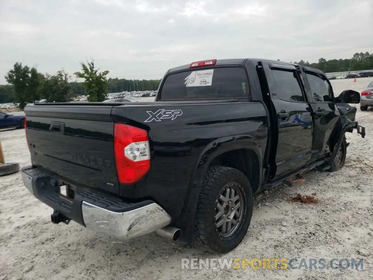 4 fotografías del automóvil dañado 5TFDW5F19KX832220 TOYOTA TUNDRA 2019