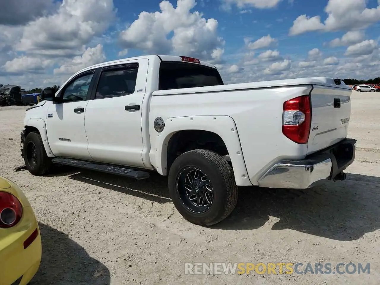 2 fotografías del automóvil dañado 5TFDW5F19KX840494 TOYOTA TUNDRA 2019