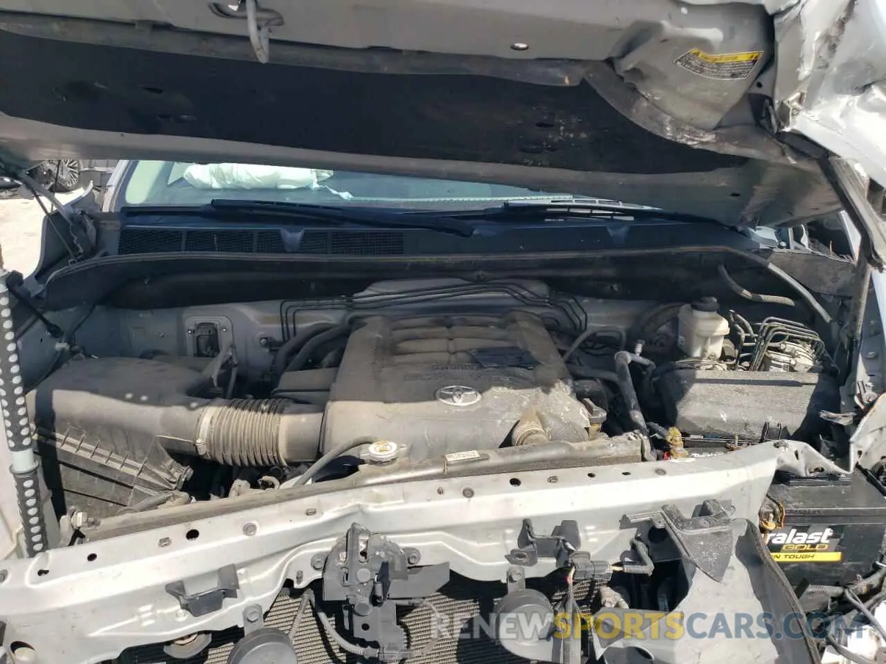 11 fotografías del automóvil dañado 5TFDW5F19KX848269 TOYOTA TUNDRA 2019