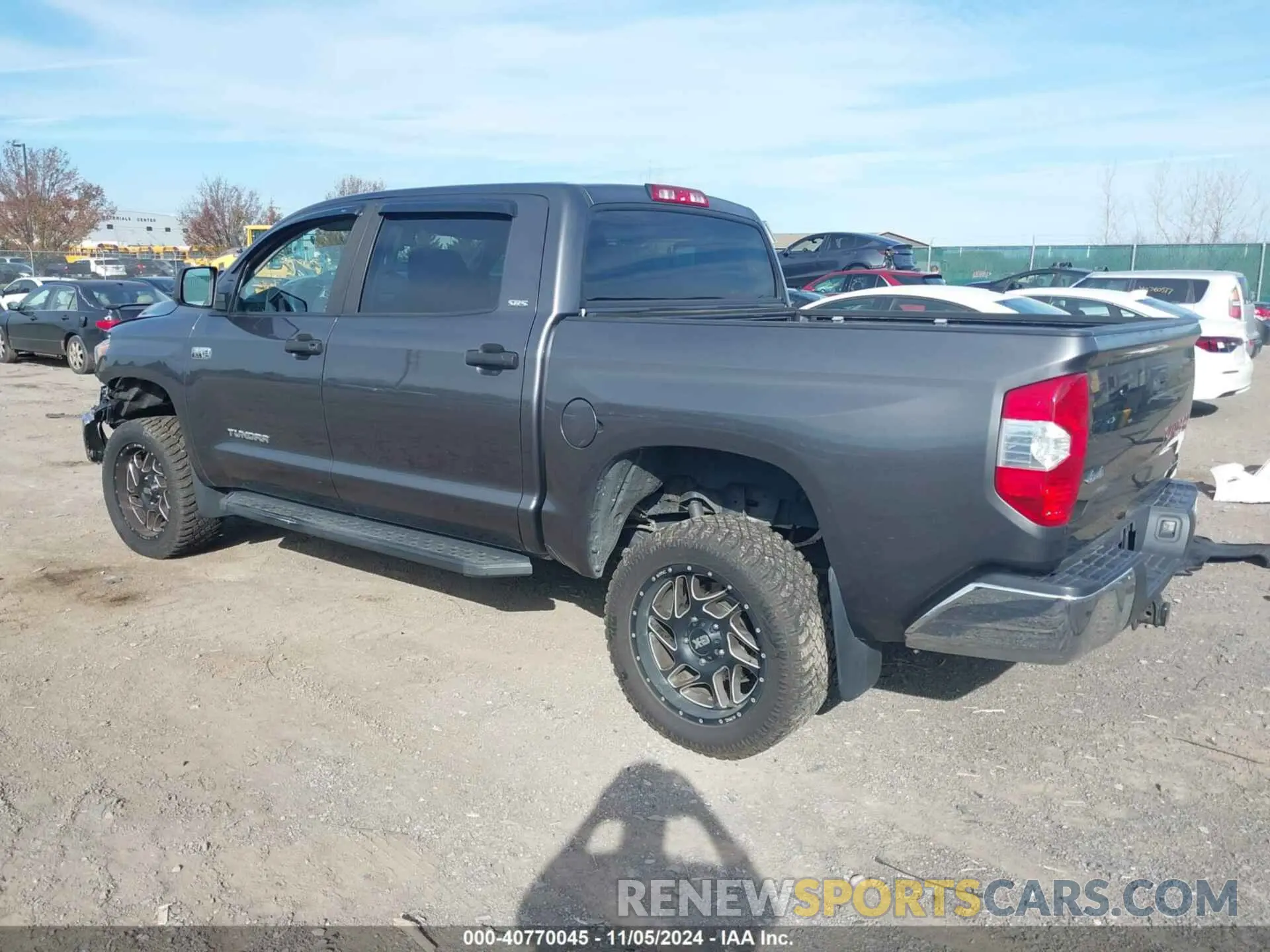 3 fotografías del automóvil dañado 5TFDY5F10KX854732 TOYOTA TUNDRA 2019