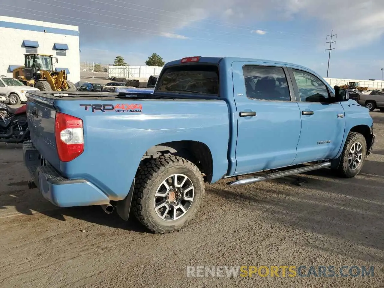 3 fotografías del automóvil dañado 5TFDY5F11KX789017 TOYOTA TUNDRA 2019