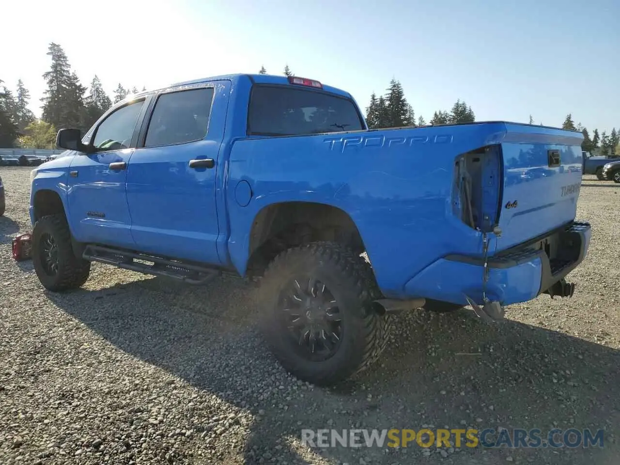 2 fotografías del automóvil dañado 5TFDY5F13KX817710 TOYOTA TUNDRA 2019