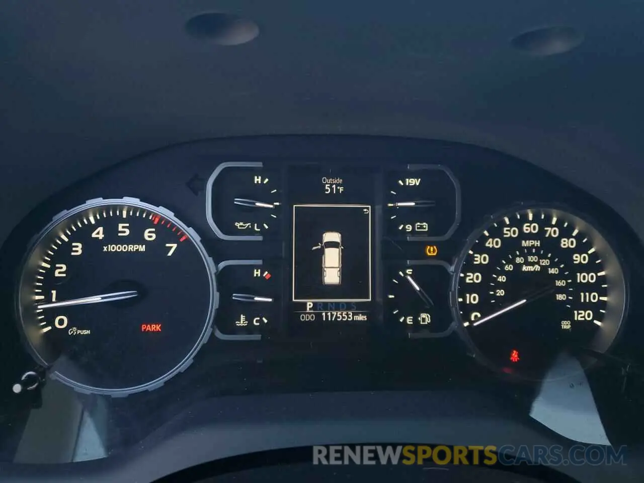 9 fotografías del automóvil dañado 5TFDY5F13KX834247 TOYOTA TUNDRA 2019
