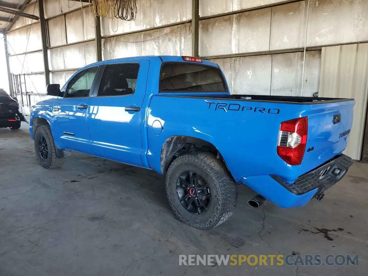 2 fotografías del automóvil dañado 5TFDY5F14KX815206 TOYOTA TUNDRA 2019
