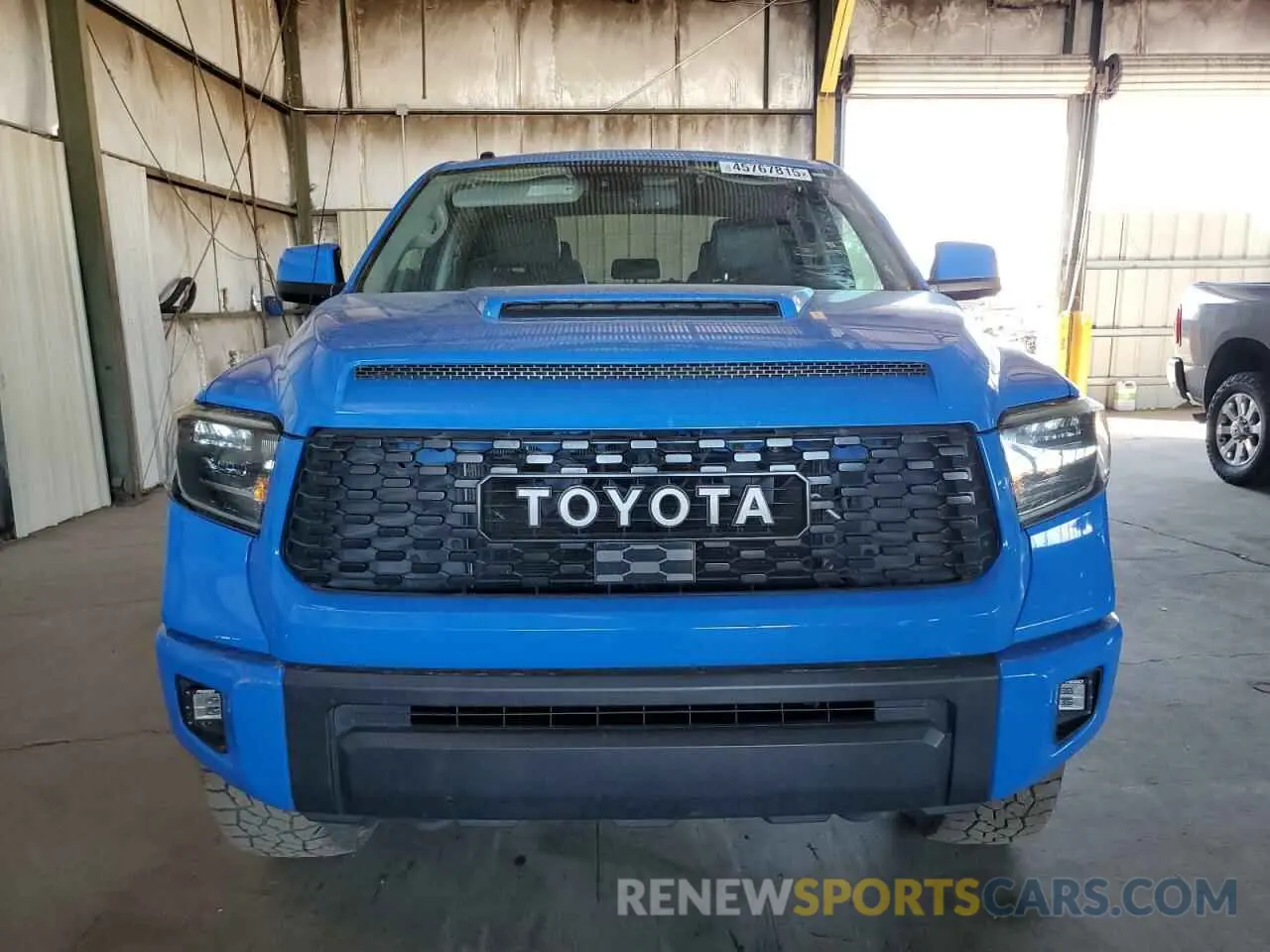 5 fotografías del automóvil dañado 5TFDY5F14KX815206 TOYOTA TUNDRA 2019