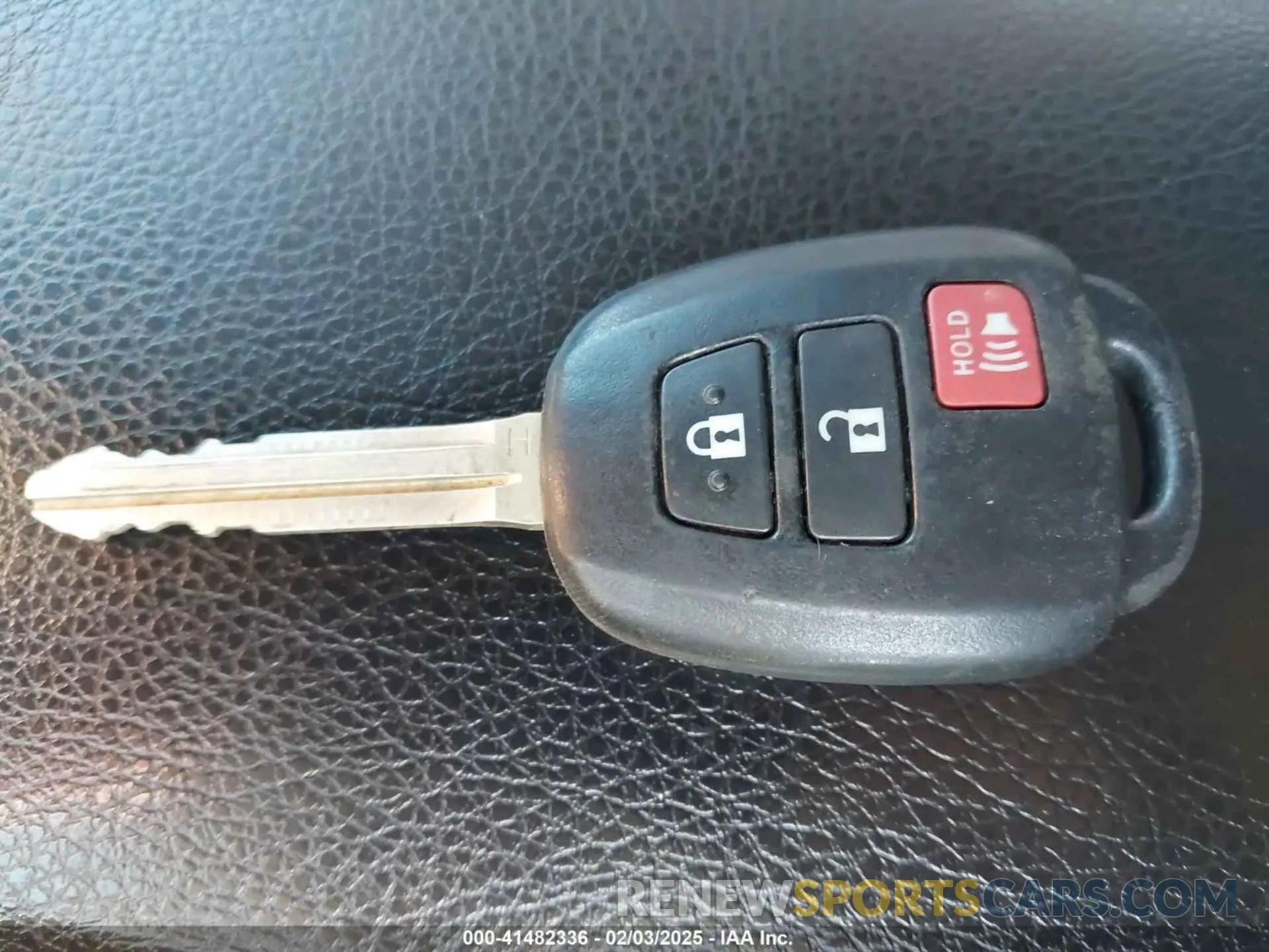 11 fotografías del automóvil dañado 5TFDY5F15KX847131 TOYOTA TUNDRA 2019