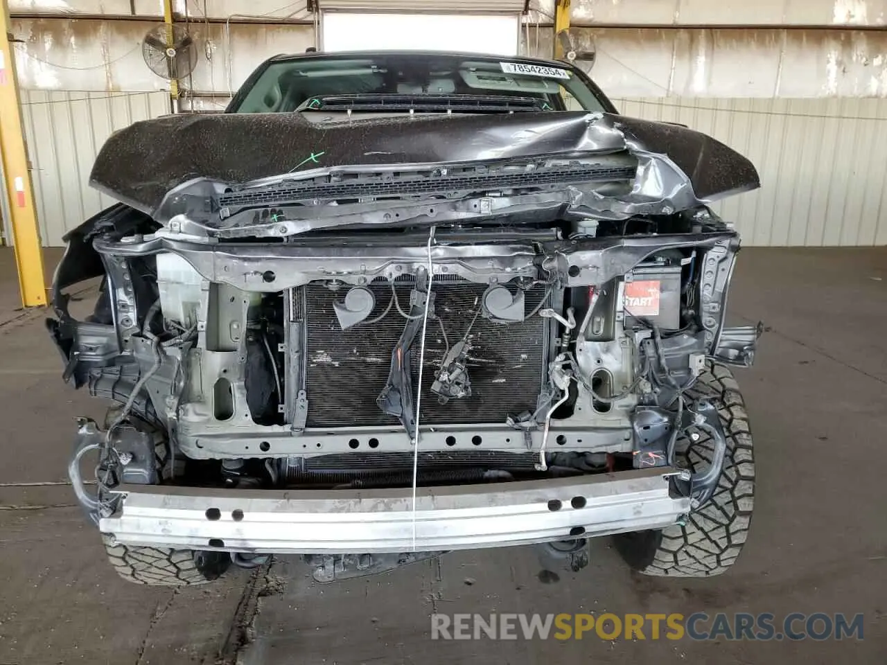 5 fotografías del automóvil dañado 5TFDY5F16KX829396 TOYOTA TUNDRA 2019