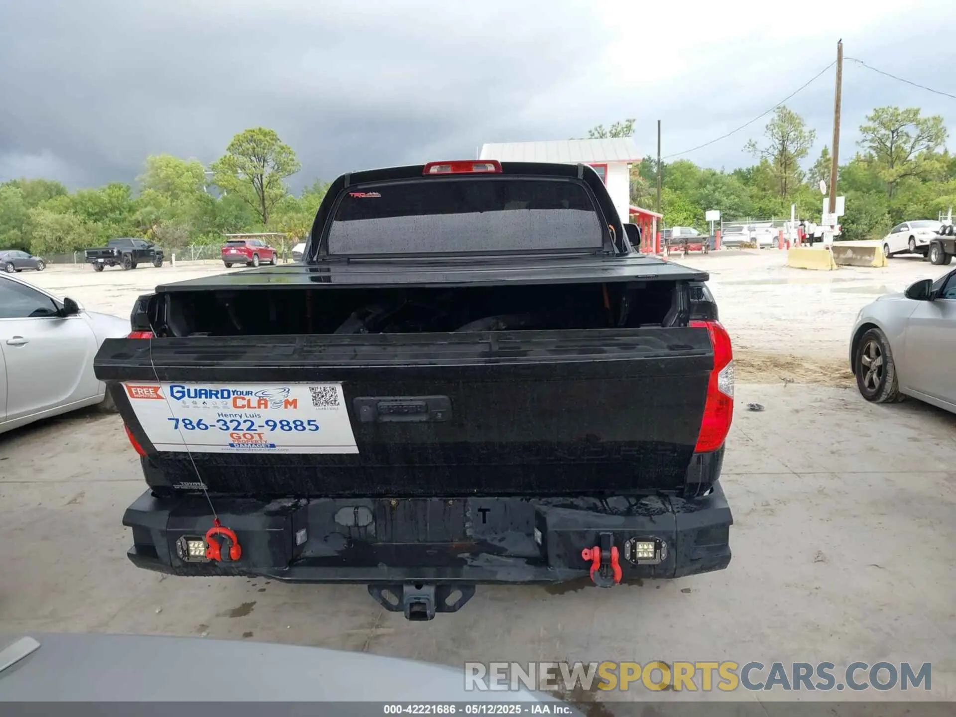 16 fotografías del automóvil dañado 5TFDY5F19KX833684 TOYOTA TUNDRA 2019