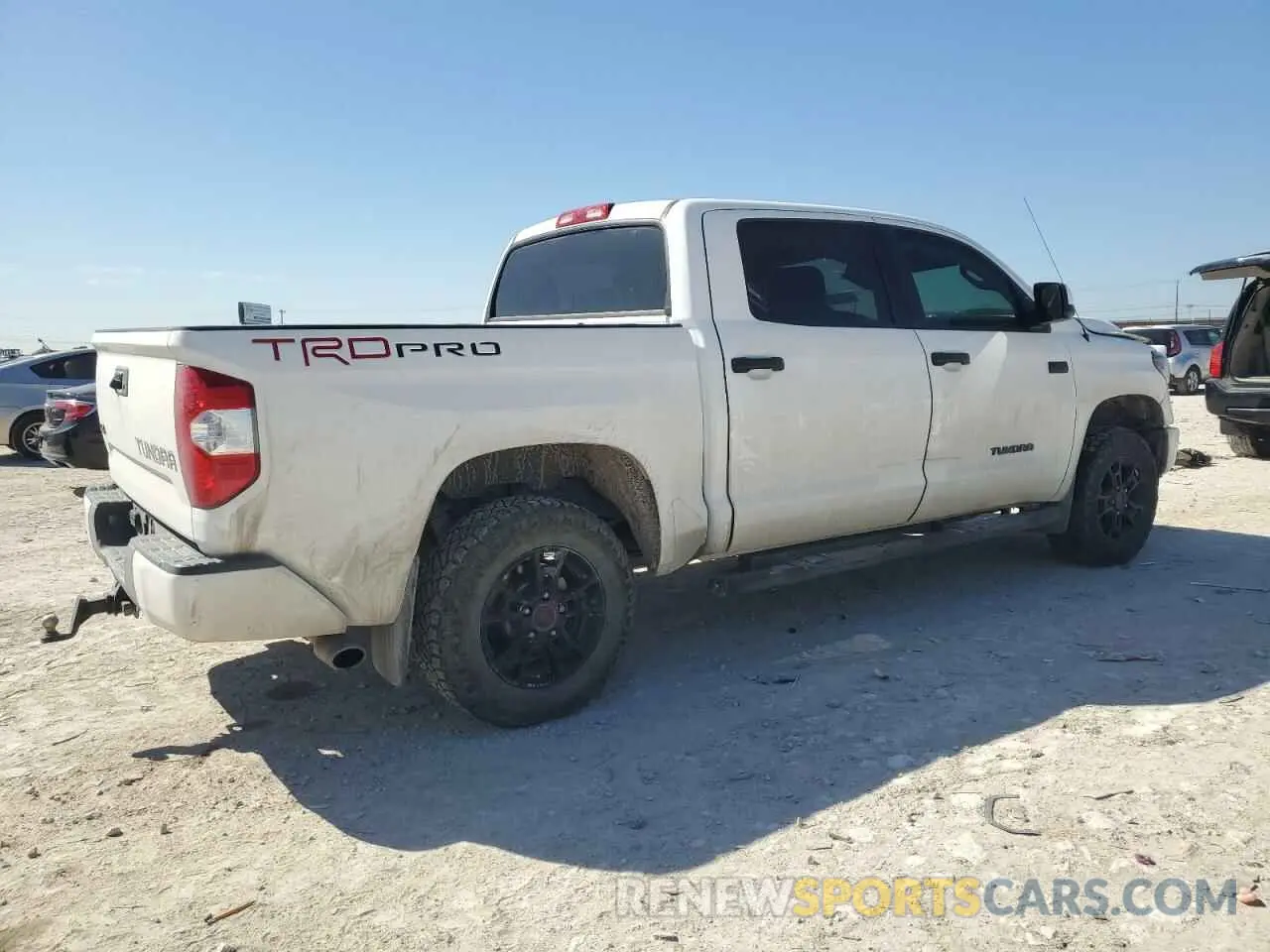 3 fotografías del automóvil dañado 5TFDY5F1XKX861476 TOYOTA TUNDRA 2019
