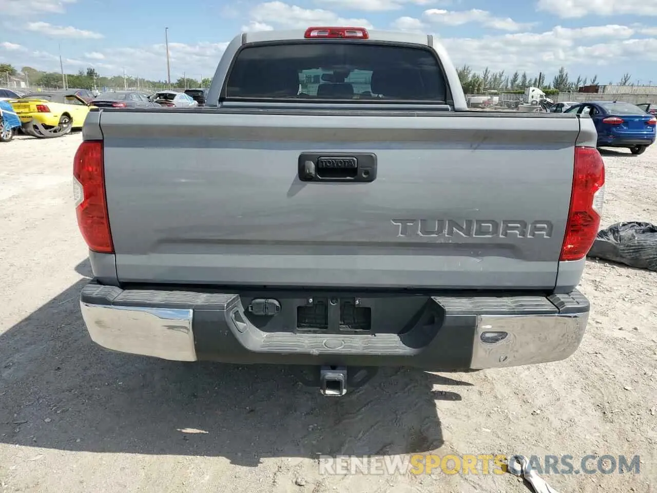6 fotografías del automóvil dañado 5TFEM5F10KX141846 TOYOTA TUNDRA 2019