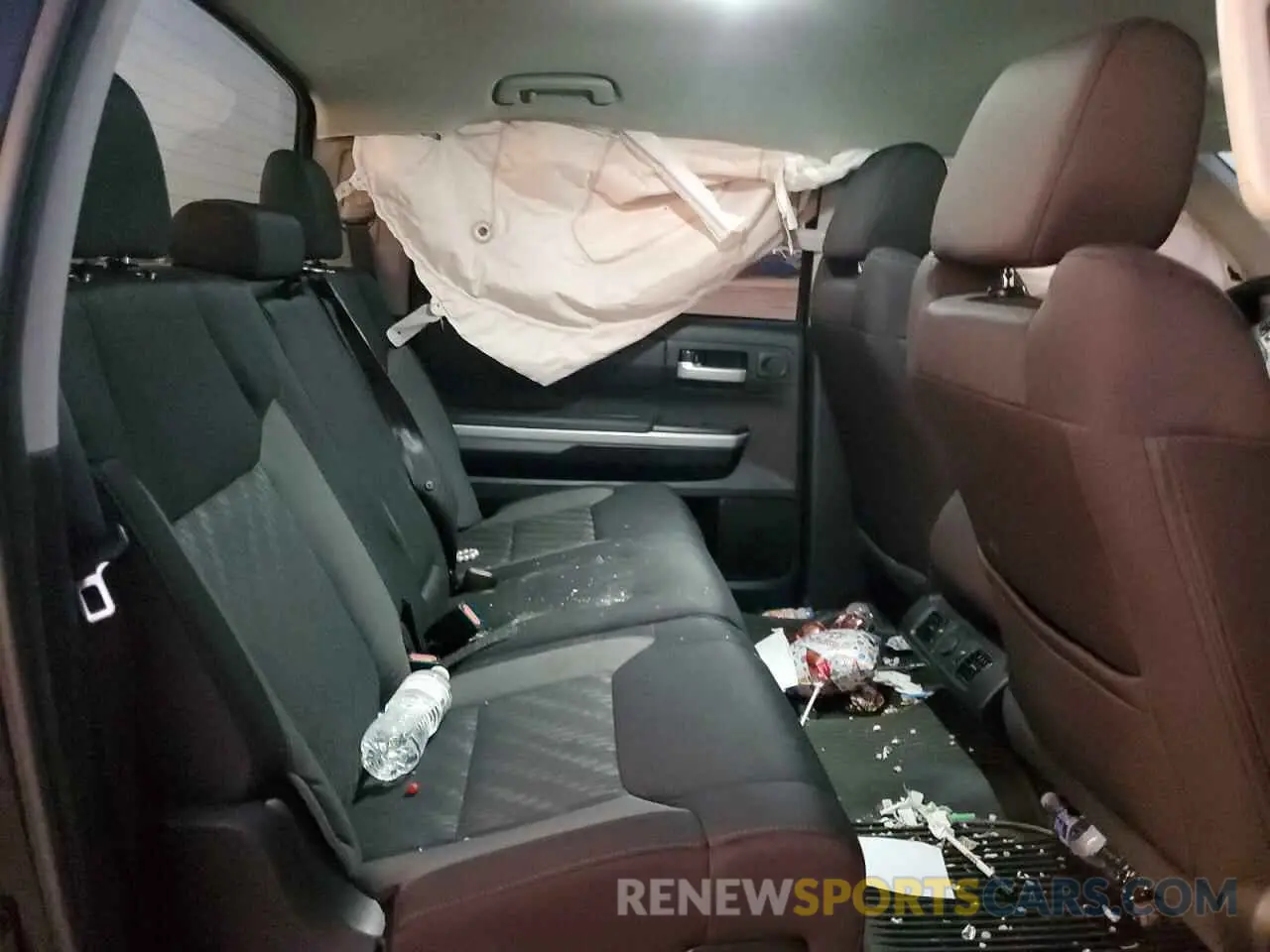 10 fotografías del automóvil dañado 5TFEM5F11KX139703 TOYOTA TUNDRA 2019