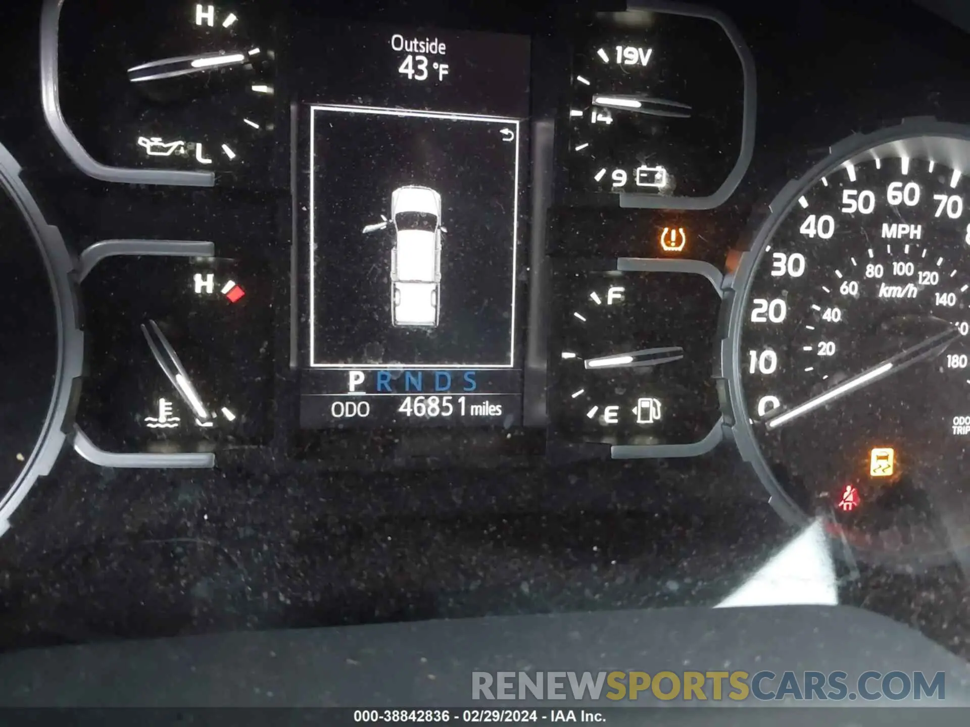 15 fotografías del automóvil dañado 5TFEM5F17KX140127 TOYOTA TUNDRA 2019