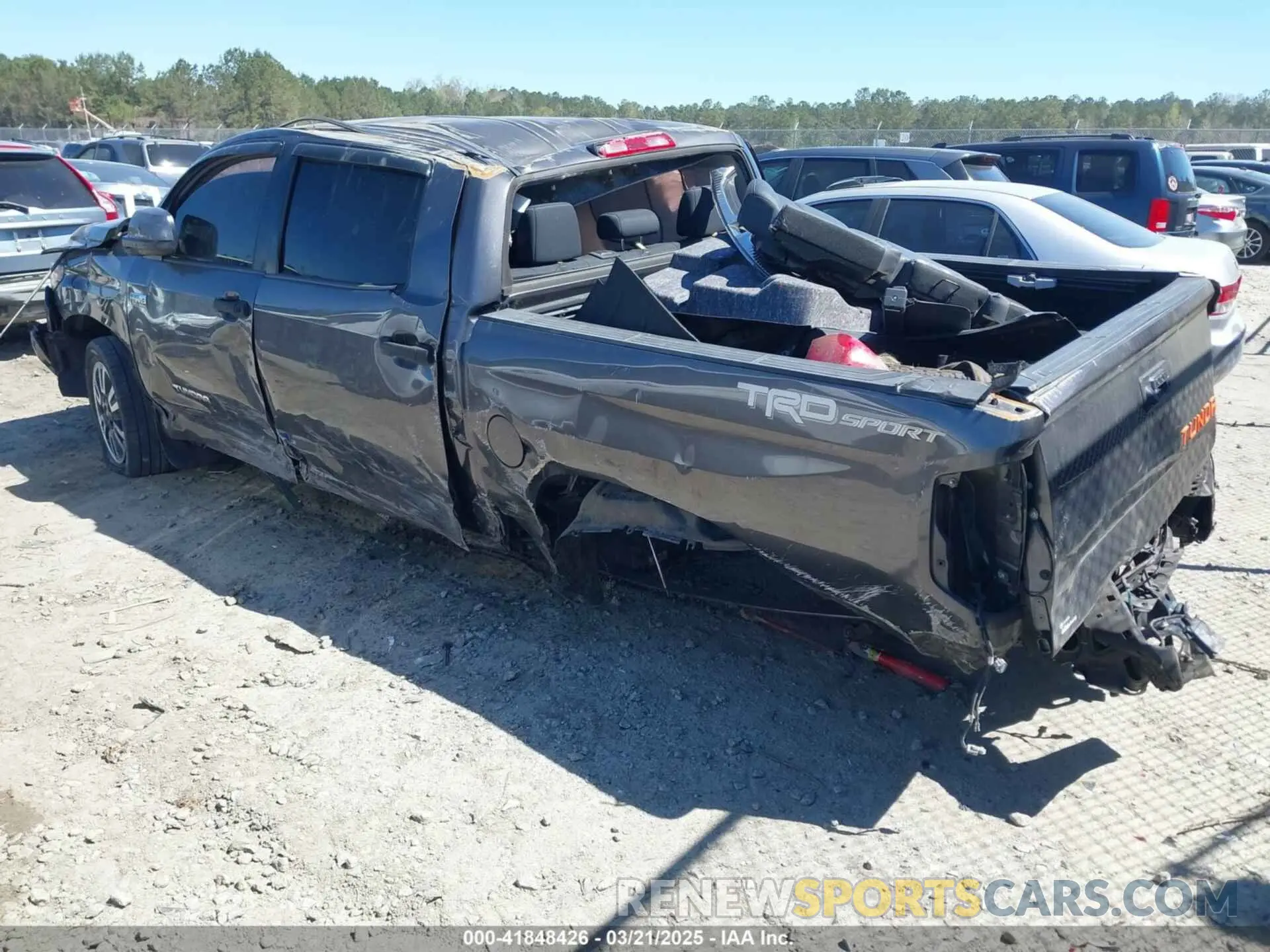 3 fotografías del automóvil dañado 5TFEY5F12KX244156 TOYOTA TUNDRA 2019