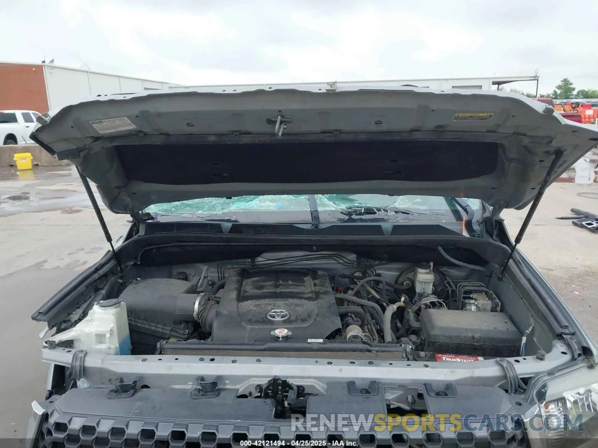 10 fotografías del automóvil dañado 5TFEY5F12KX245761 TOYOTA TUNDRA 2019