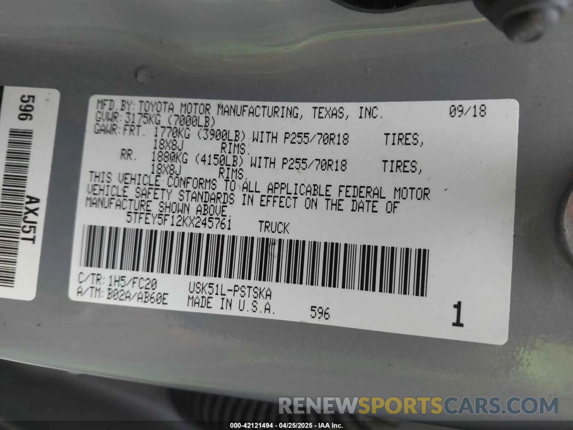 9 fotografías del automóvil dañado 5TFEY5F12KX245761 TOYOTA TUNDRA 2019