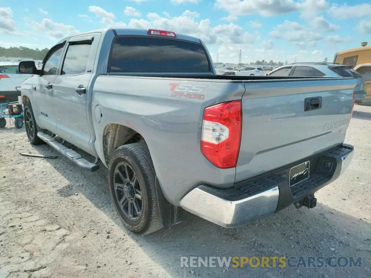 3 fotografías del automóvil dañado 5TFEY5F12KX253536 TOYOTA TUNDRA 2019