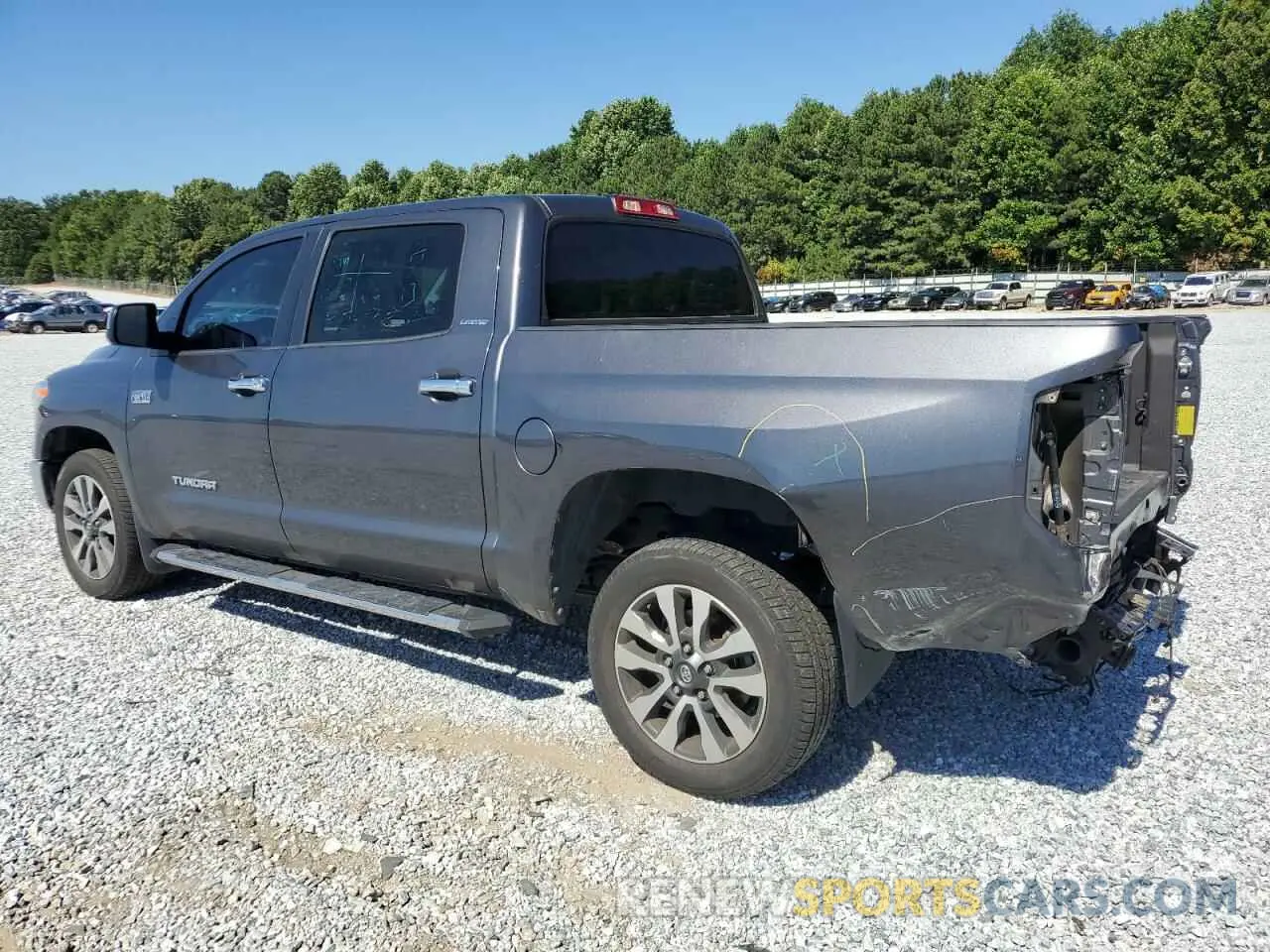 2 fotografías del automóvil dañado 5TFFY5F16KX250451 TOYOTA TUNDRA 2019